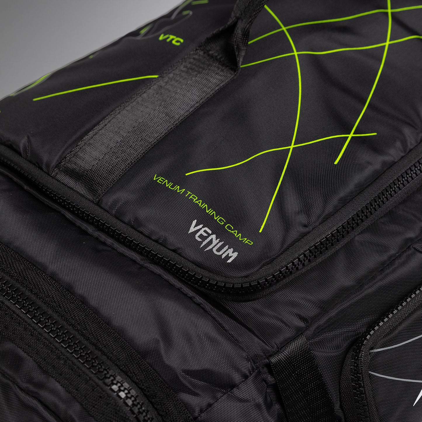 Venum Training Camp 4.0 Sports Bag - Black/Neon Green