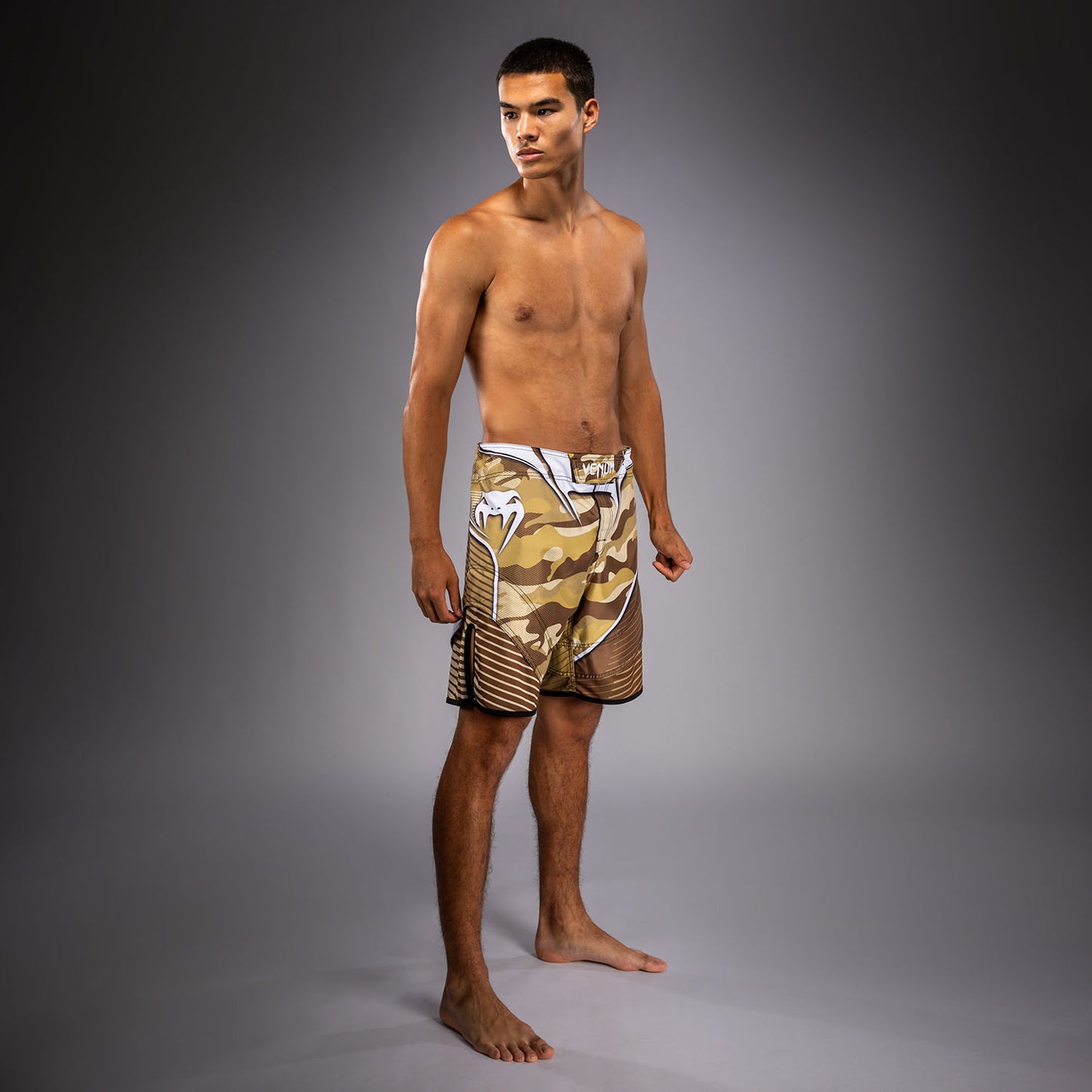 Venum Camo Hero Fight Shorts - Light Beige/Brown