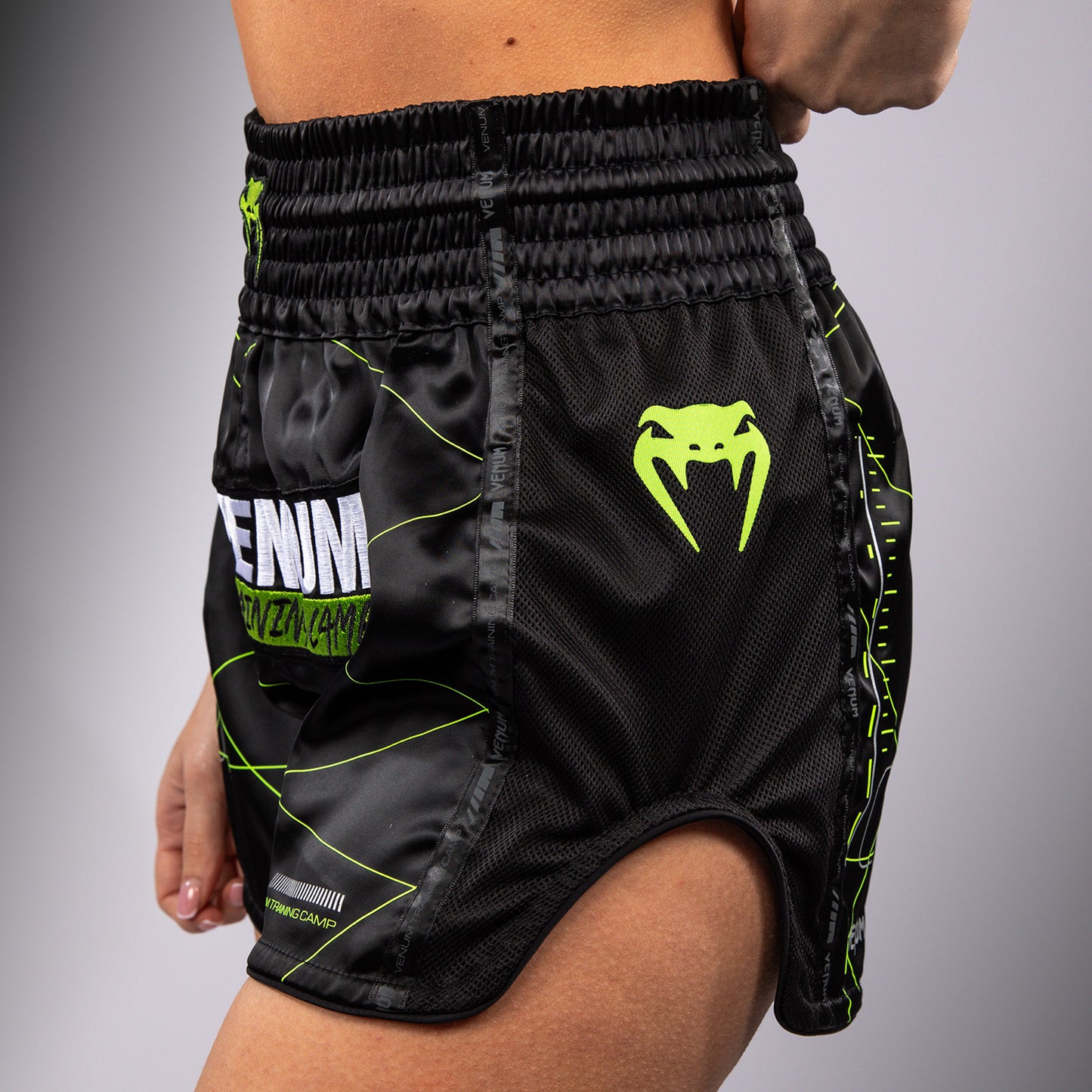 Venum Training Camp 4.0 Muay Thai Short - Black/Neon Green