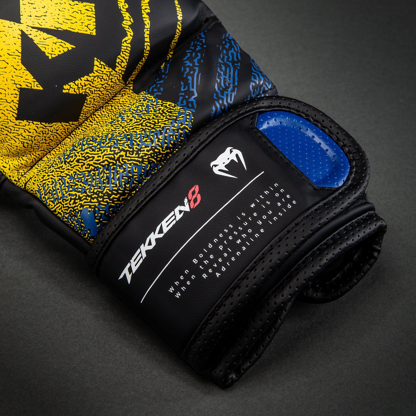 Venum x TEKKEN 8 Sparring Gloves - King - Black/Yellow