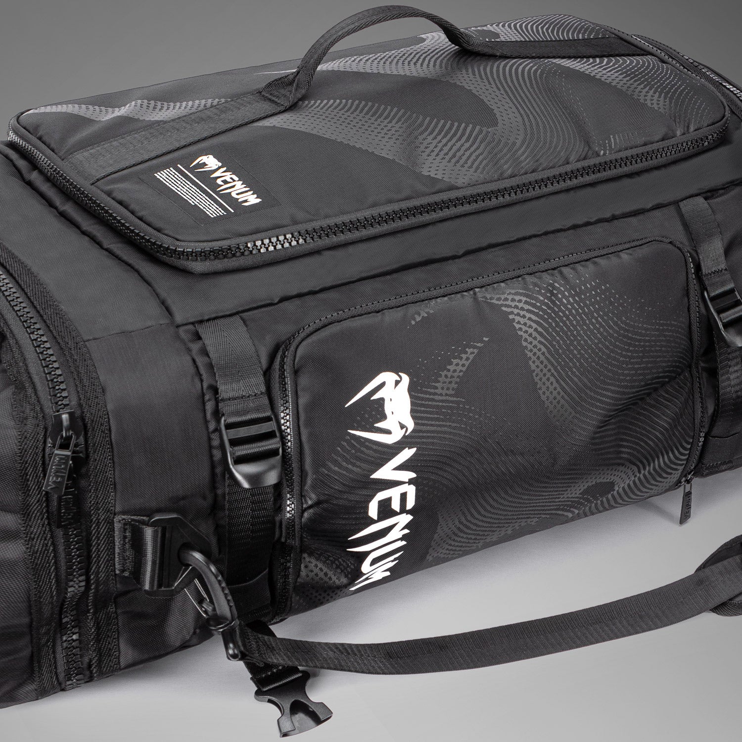 Venum Shockwave Convertible Sports Bag (60L) - Black - Venum Asia