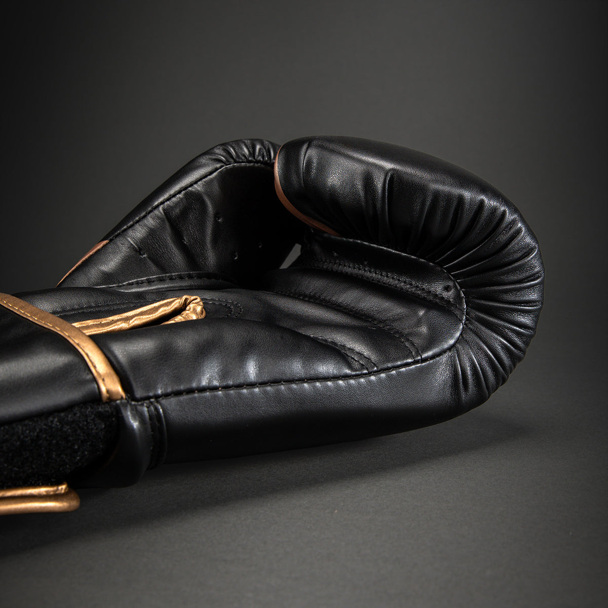Venum Challenger 2.5 Boxing Gloves - Black/Copper