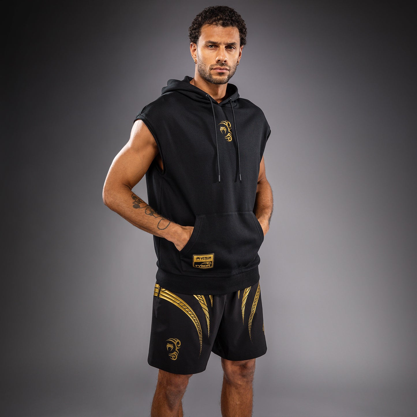 Venum x Mike Tyson Tiger Sleeveless Hoodie - Black/Gold