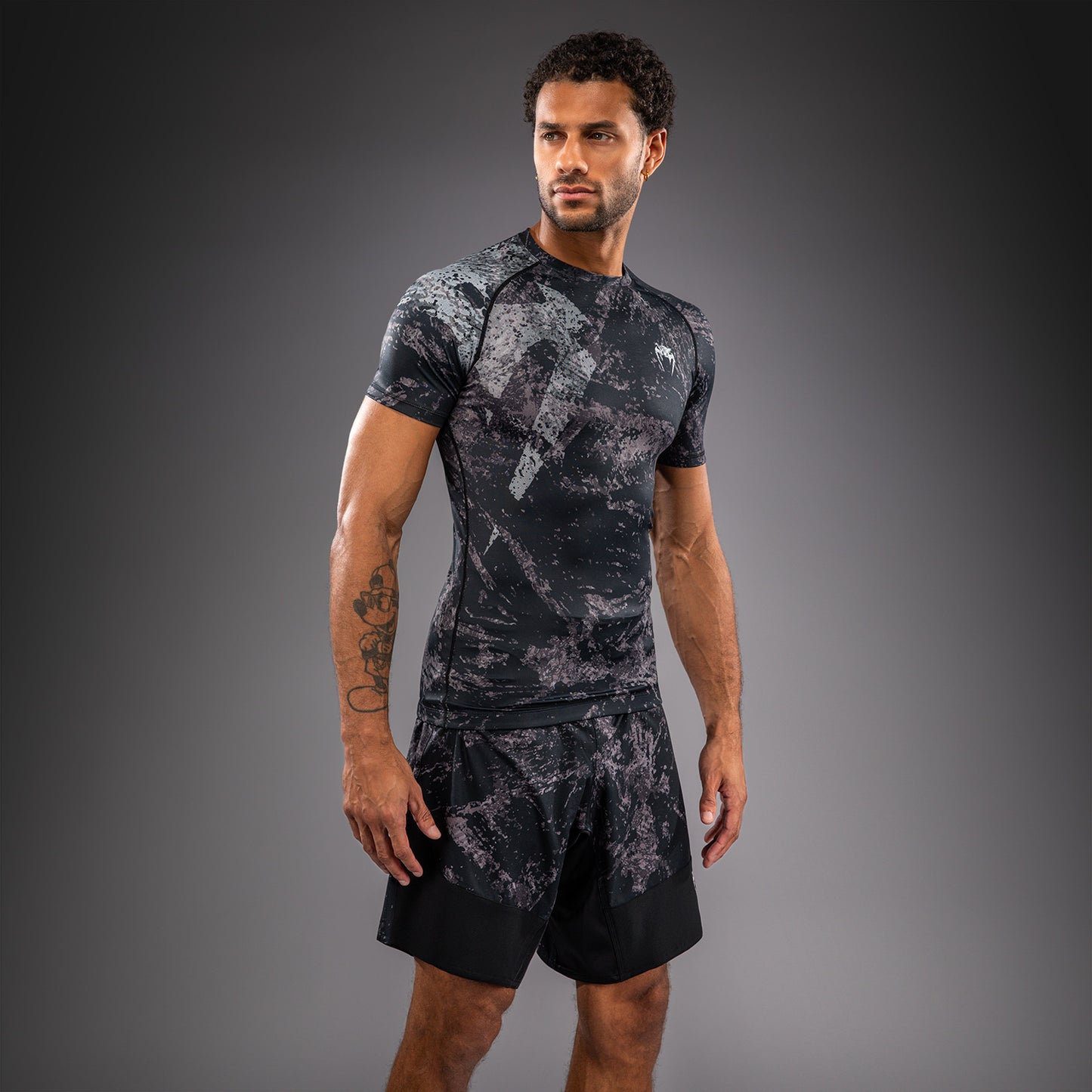 Venum Rage & Workout Short Sleeve Rashguard - Black/Grey