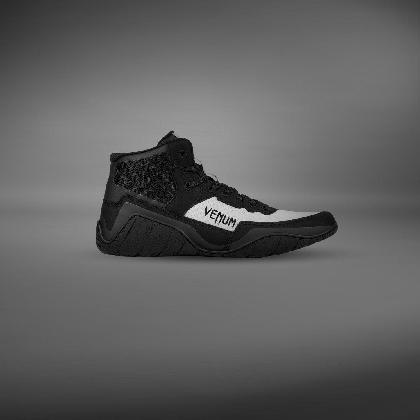 Venum Elite Wrestling Shoes - Black/White