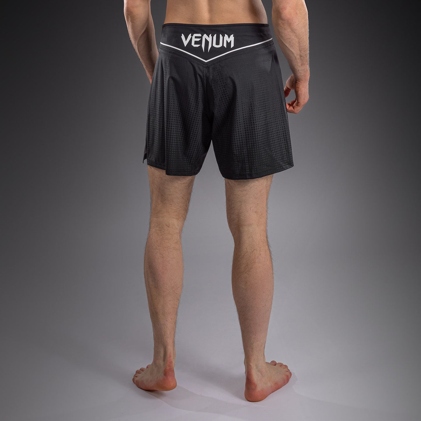 Venum Stealth Fightshorts - Black/White