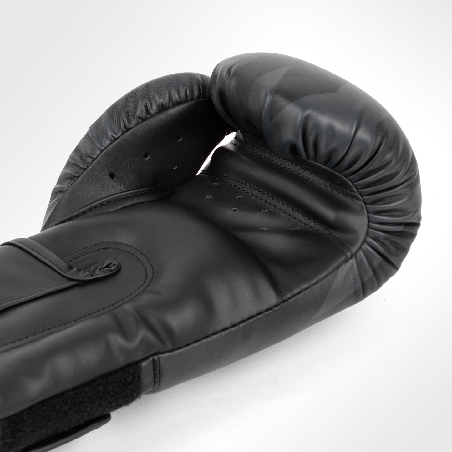 Venum Razor Boxing Gloves - Black/Gold