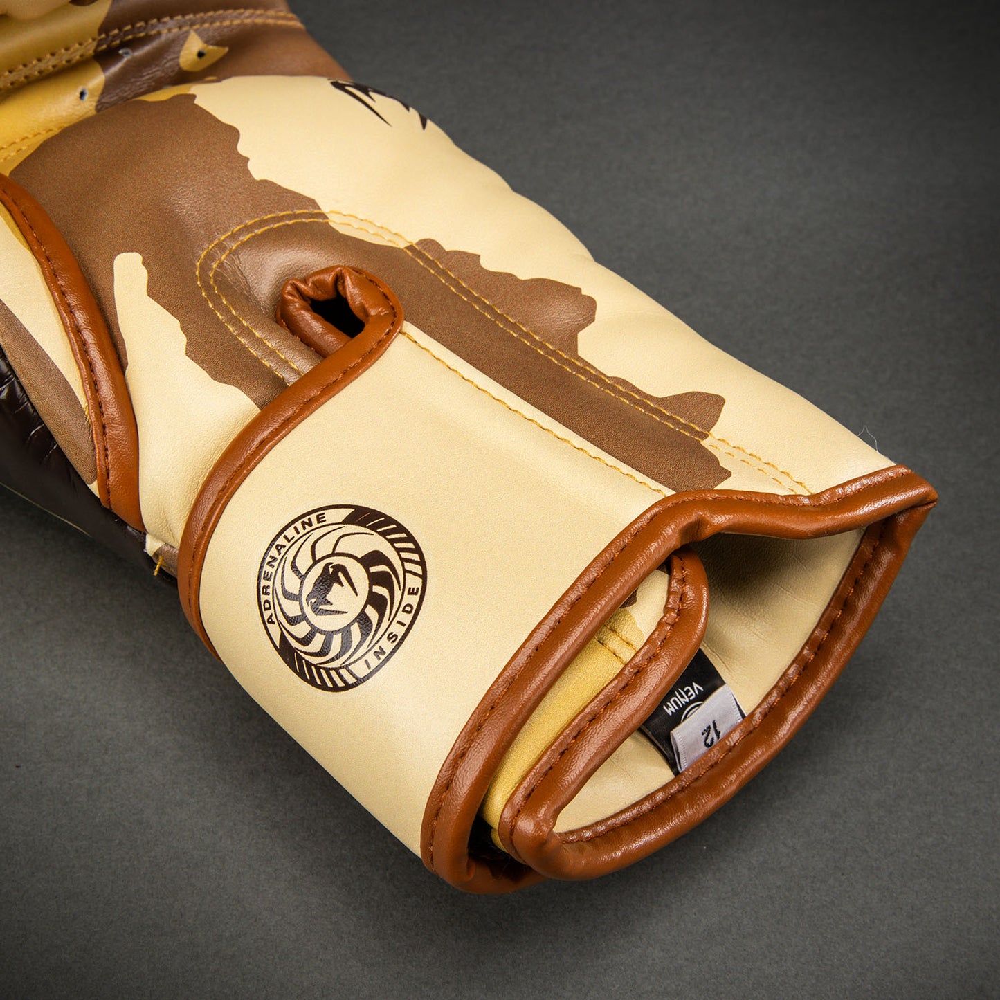Venum Elite Camo Boxing Gloves - Light Beige/Brown