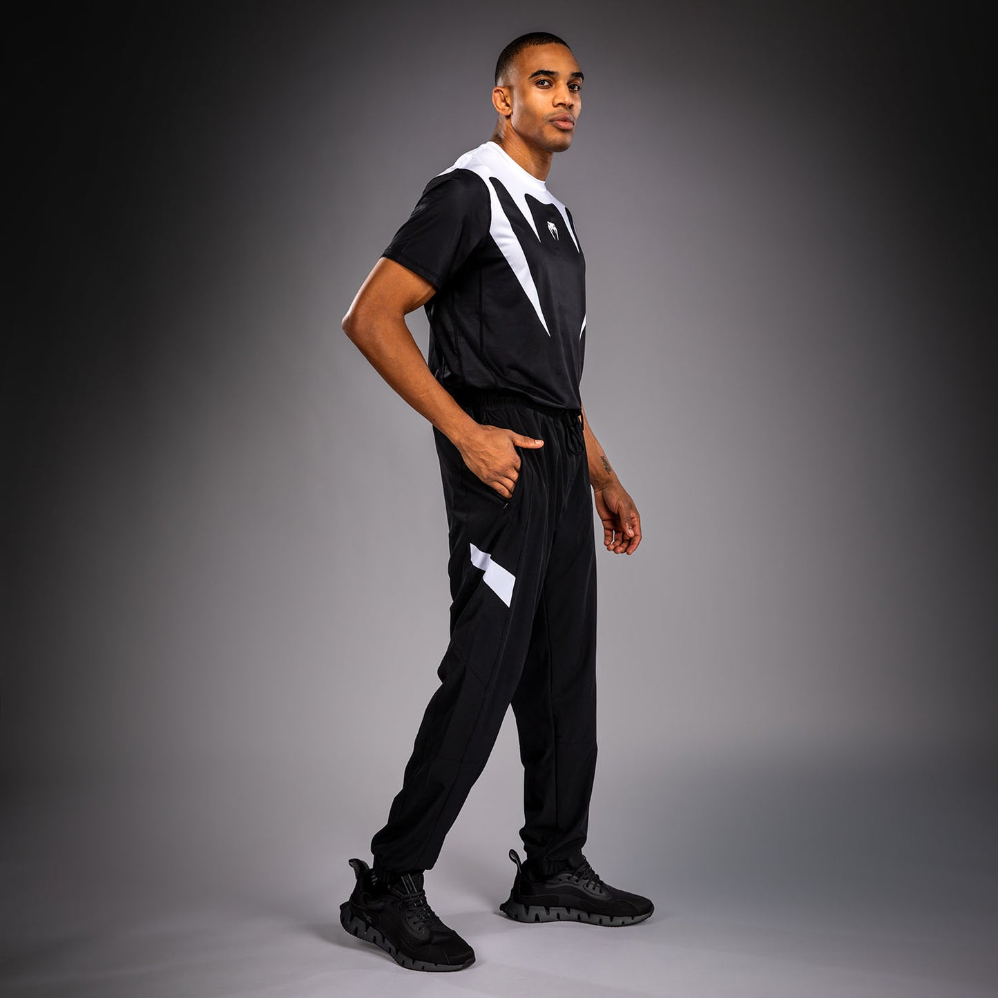 Venum Attack 90 Joggers - White/Black