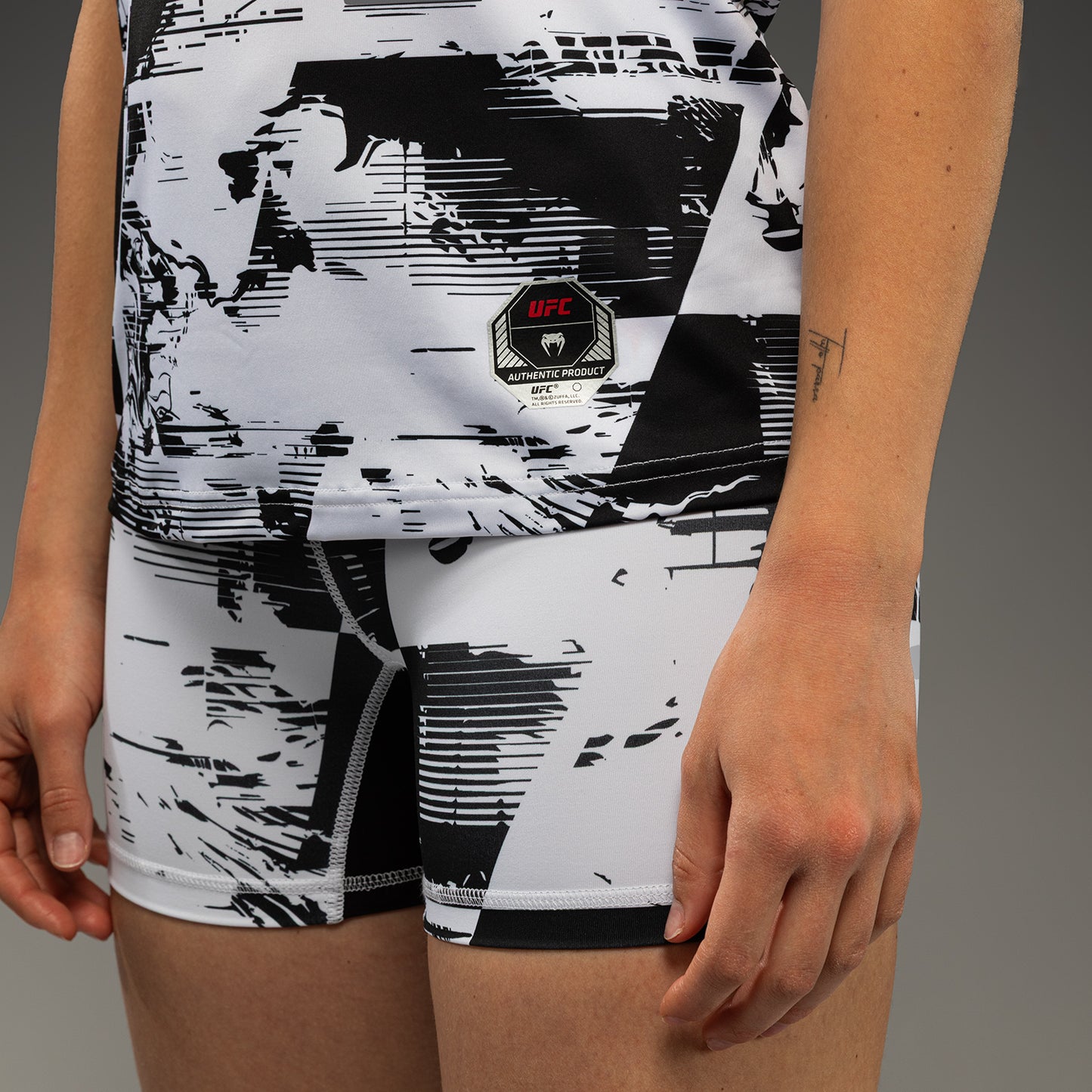 Women’s UFC Zenith by Venum White Authentic Fight Week Performance Short Sleeve T-Shirt