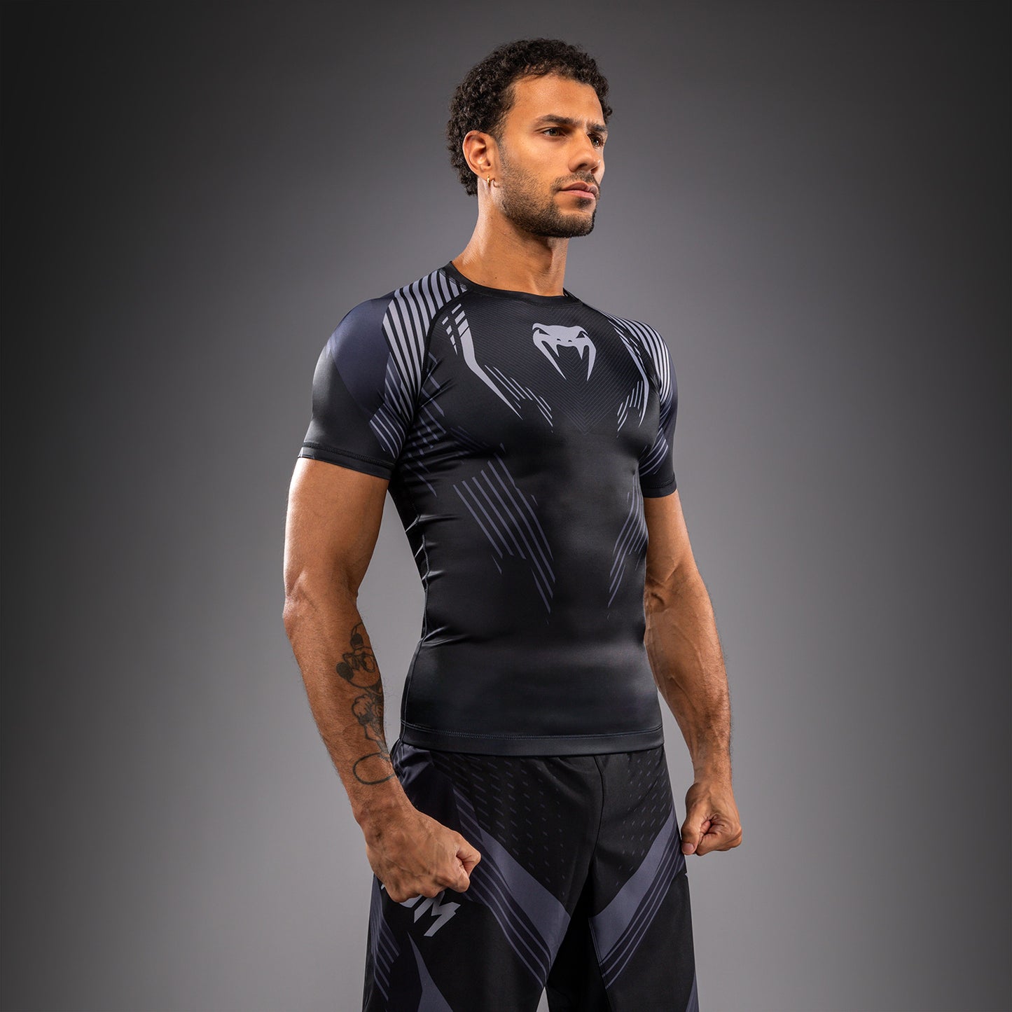 Venum No-Gi 6.0 Short Sleeve Rashguard - Black/Grey