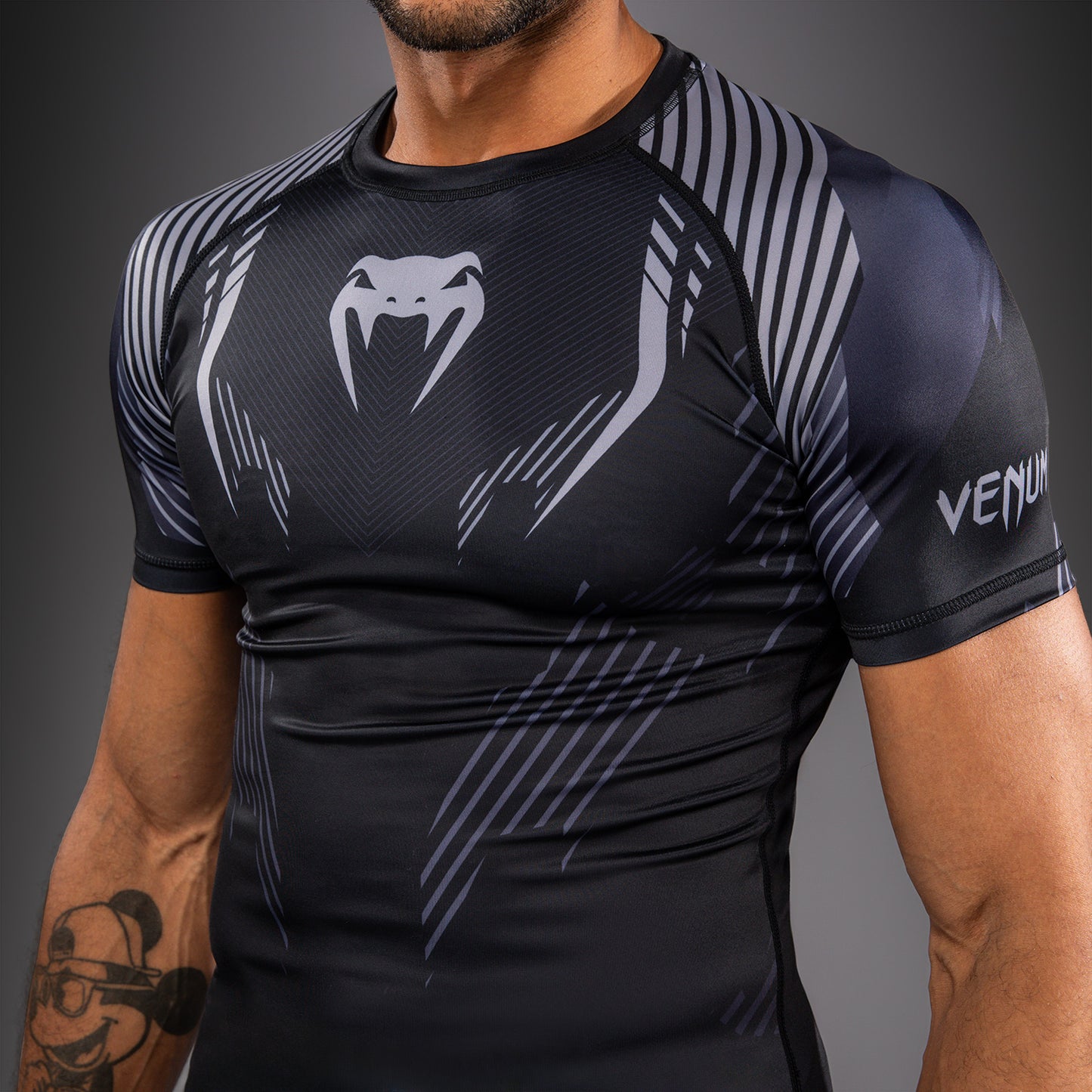 Venum No-Gi 6.0 Short Sleeve Rashguard - Black/Grey