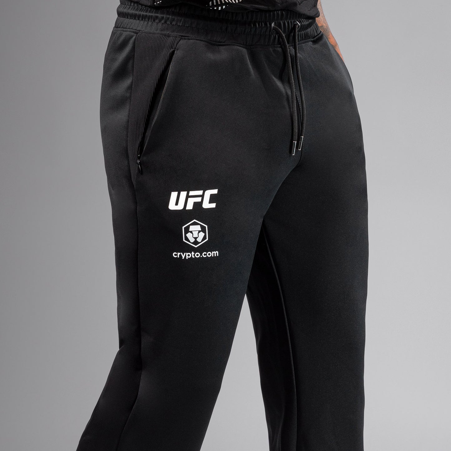 UFC Fusion by Venum Authentic Fight Night Men’s Straight Leg Walkout Pant - Black
