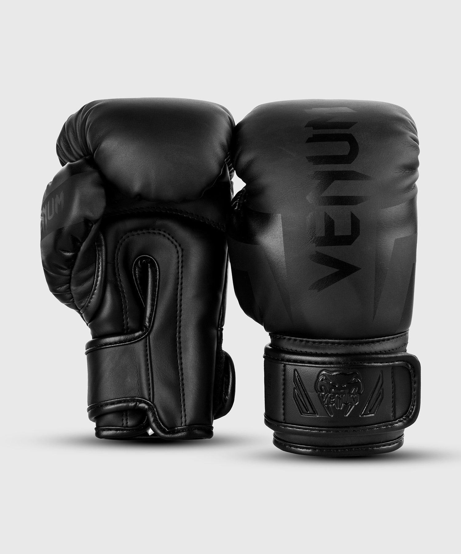 Venum elite boxing sales gloves with laces