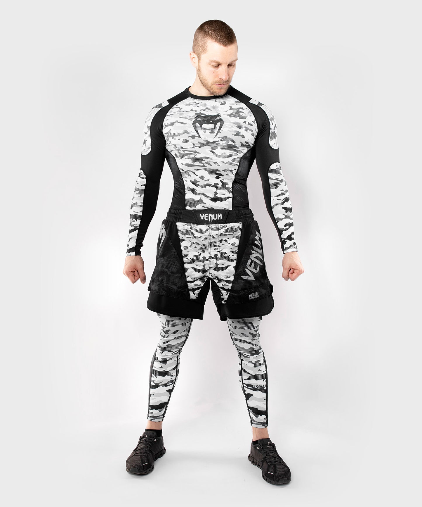 Venum Defender Rashguard - Long Sleeves - Urban Camo