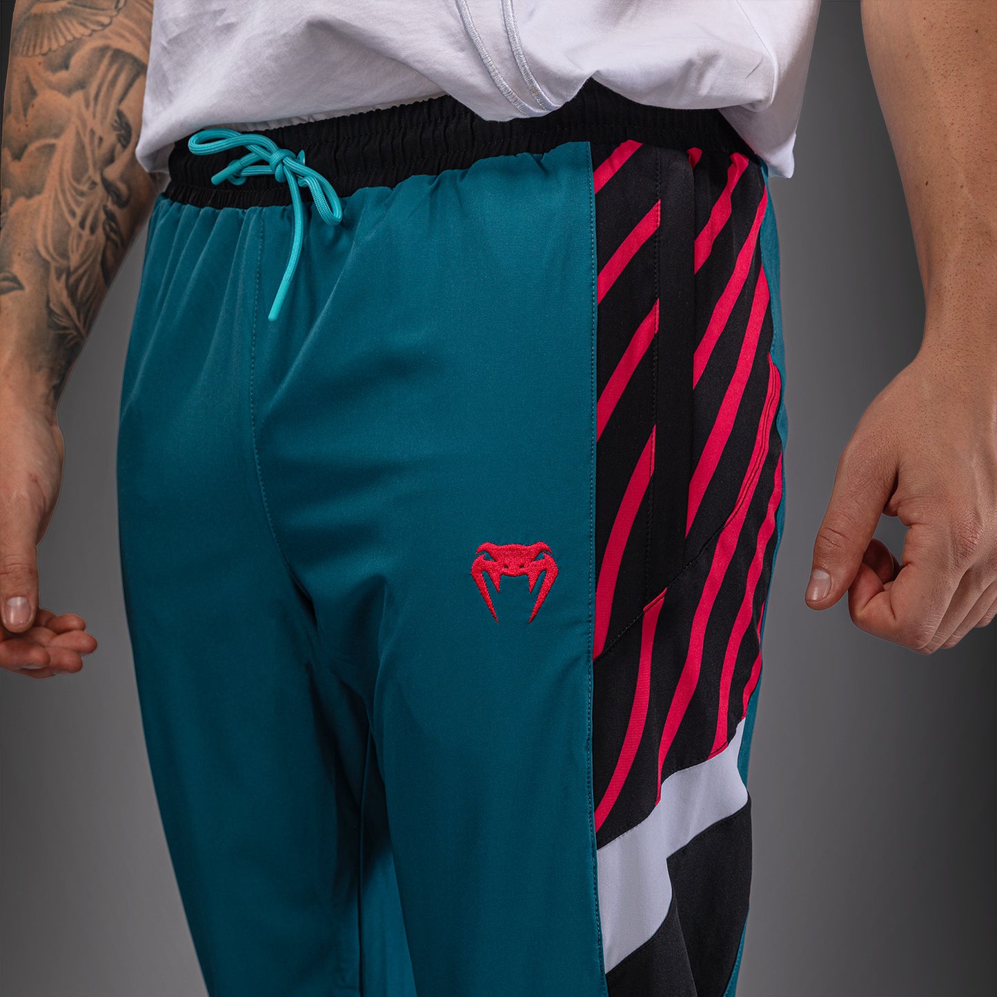 Venum Attack 90 Joggers - Miami Blue