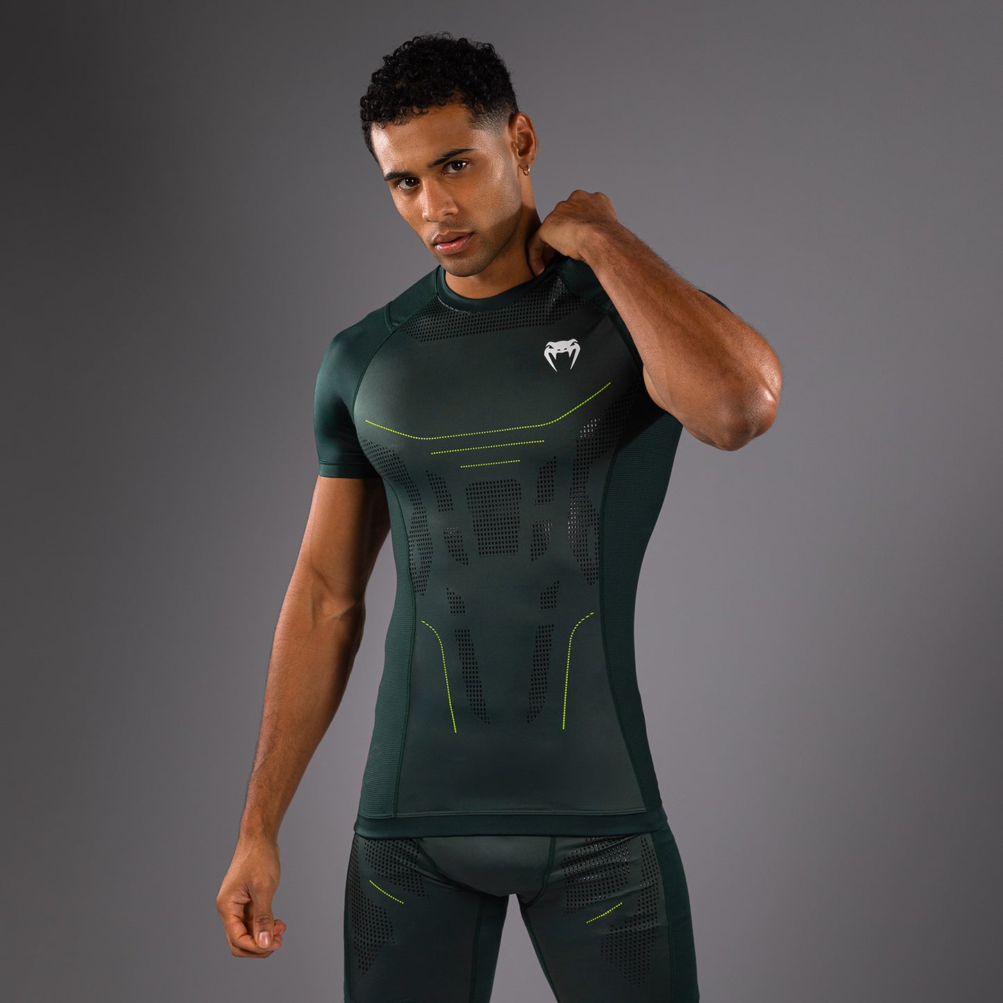 Venum Technical 3.0 Short Sleeve Rashguard - Forest Green