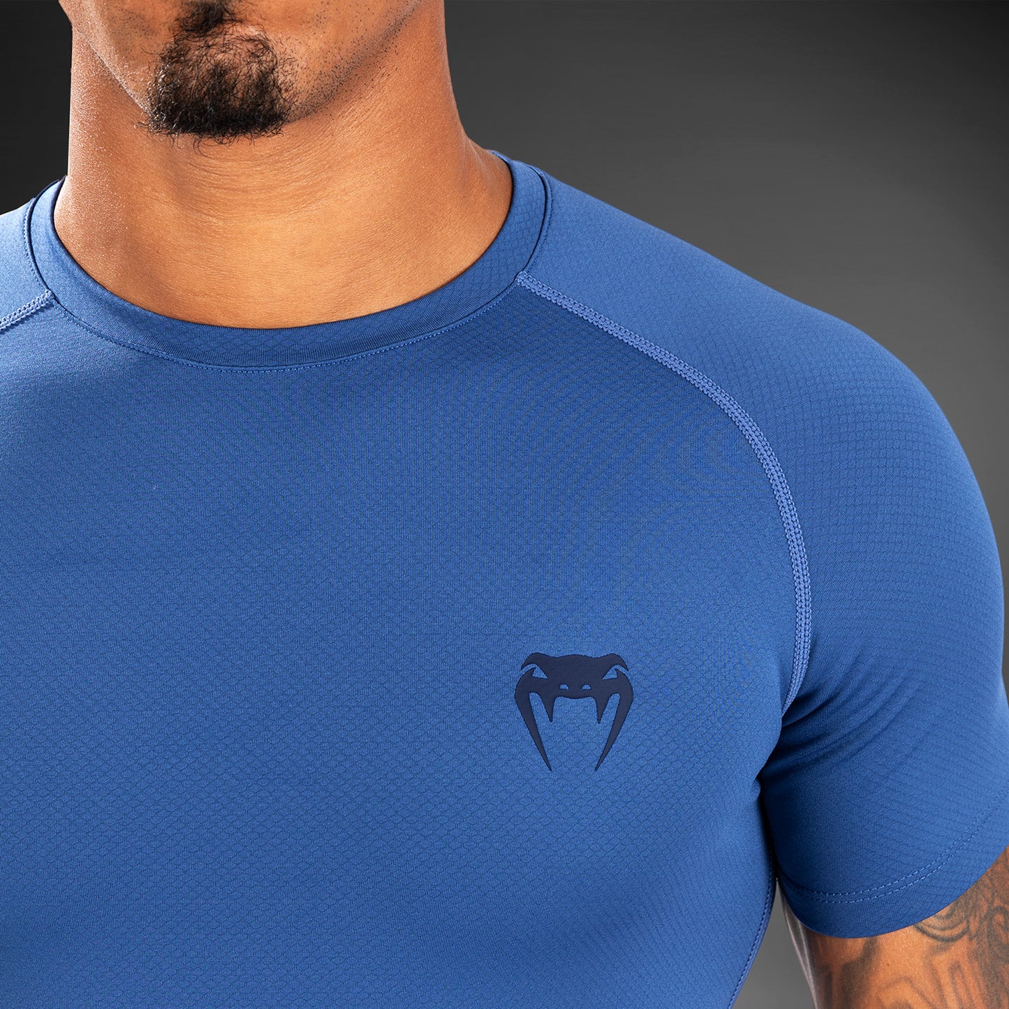 Venum Contender Men’s Short Sleeve Rashguard - Blue
