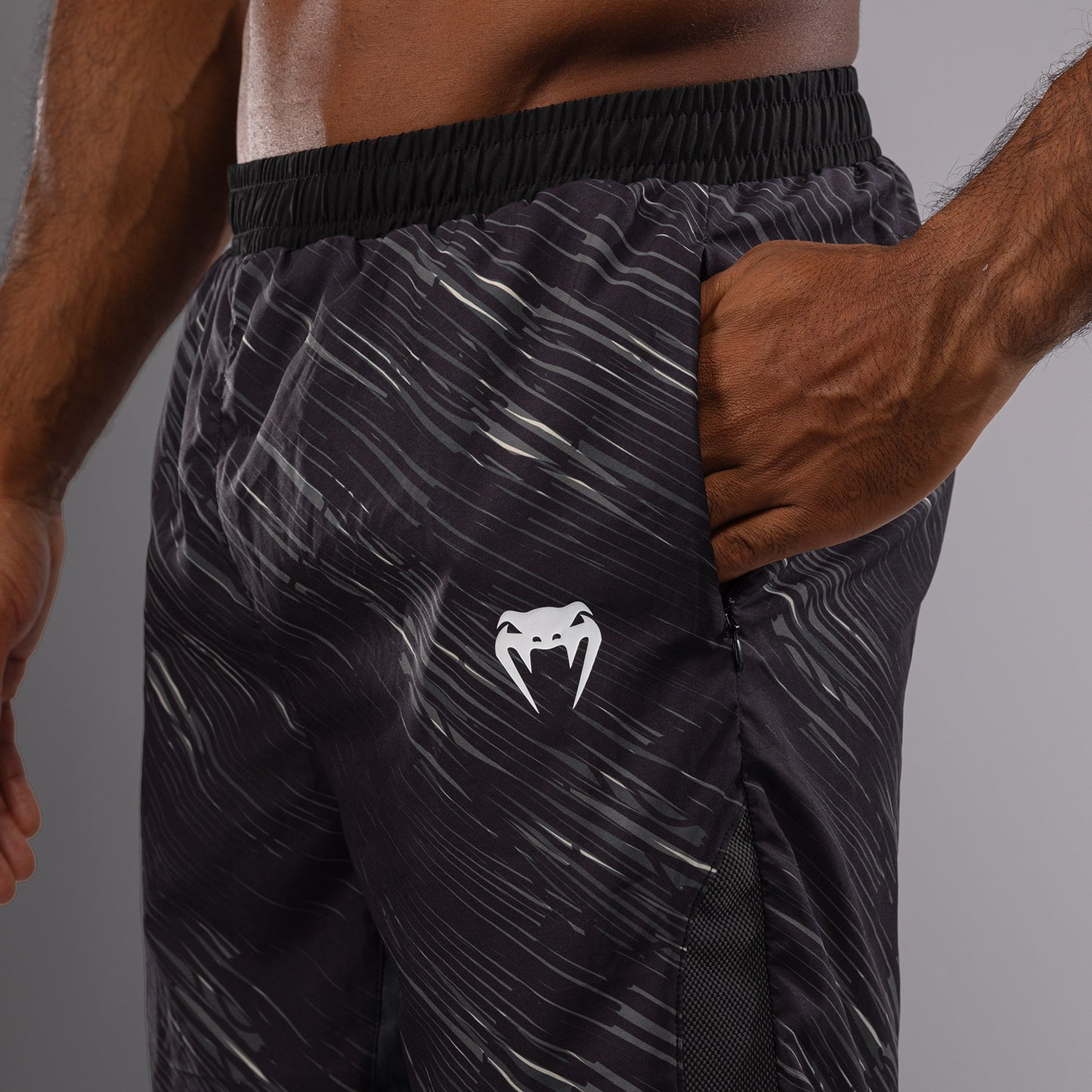 Venum Rapid Training Shorts - Black/Storm Grey