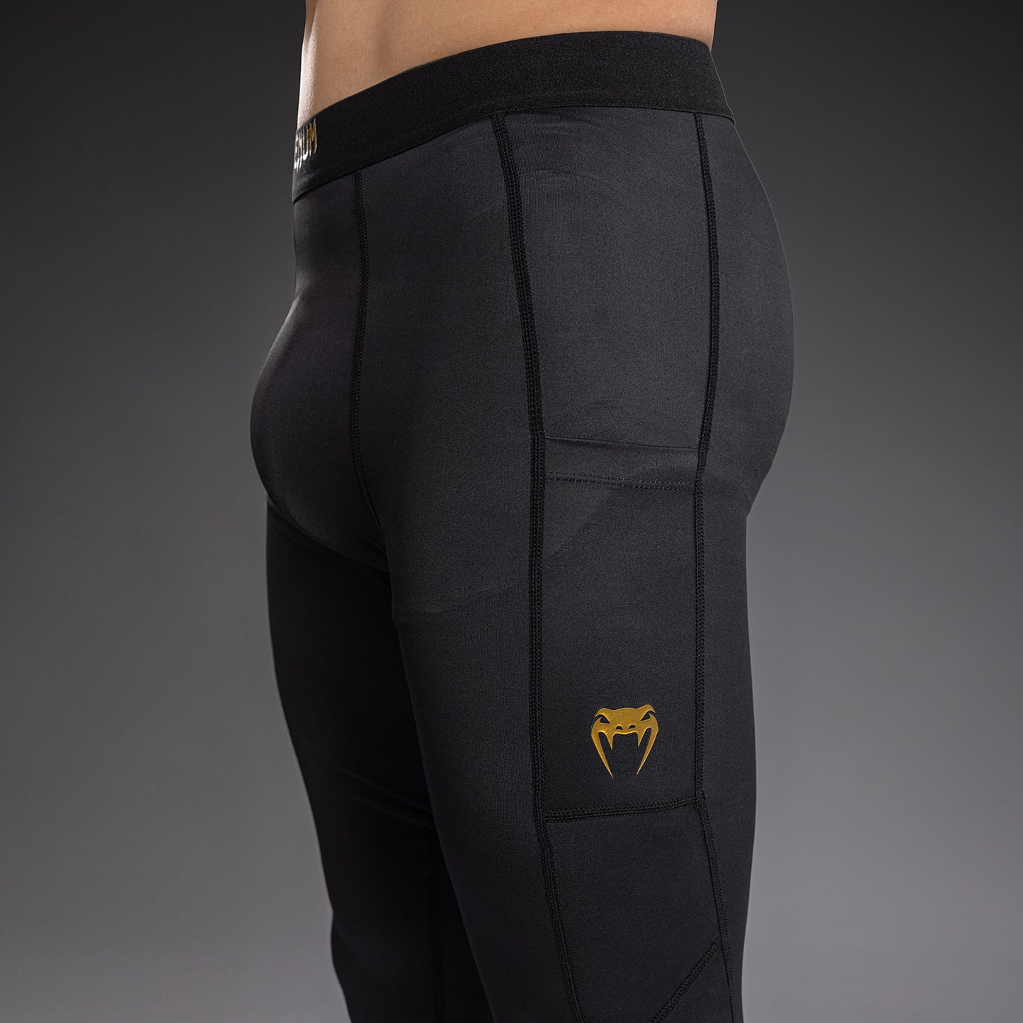 Venum Streamline Spats - Black/Gold
