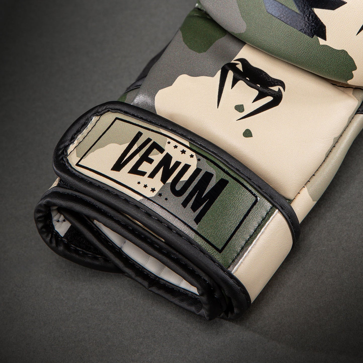 Venum Elite Camo Sparring Gloves - Khaki/ Off-white