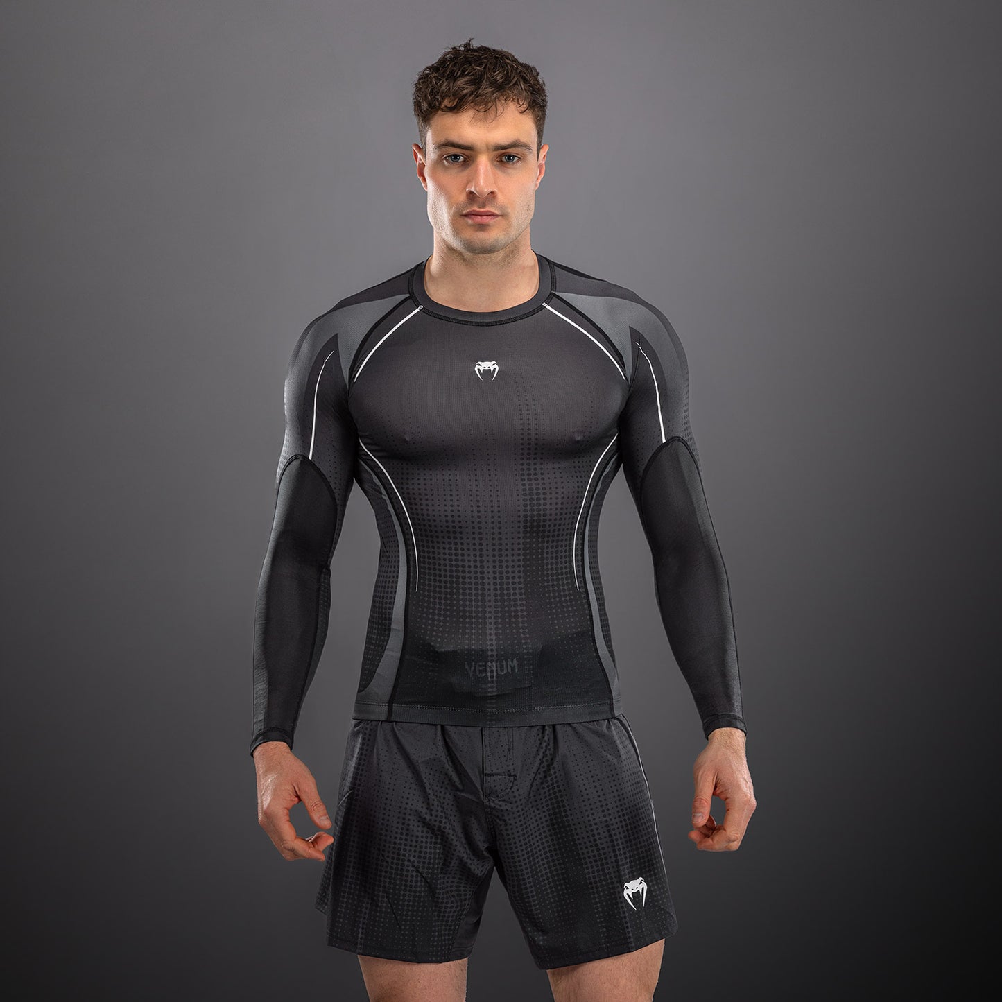 Venum Stealth Long Sleeve Rashguard - Black/White