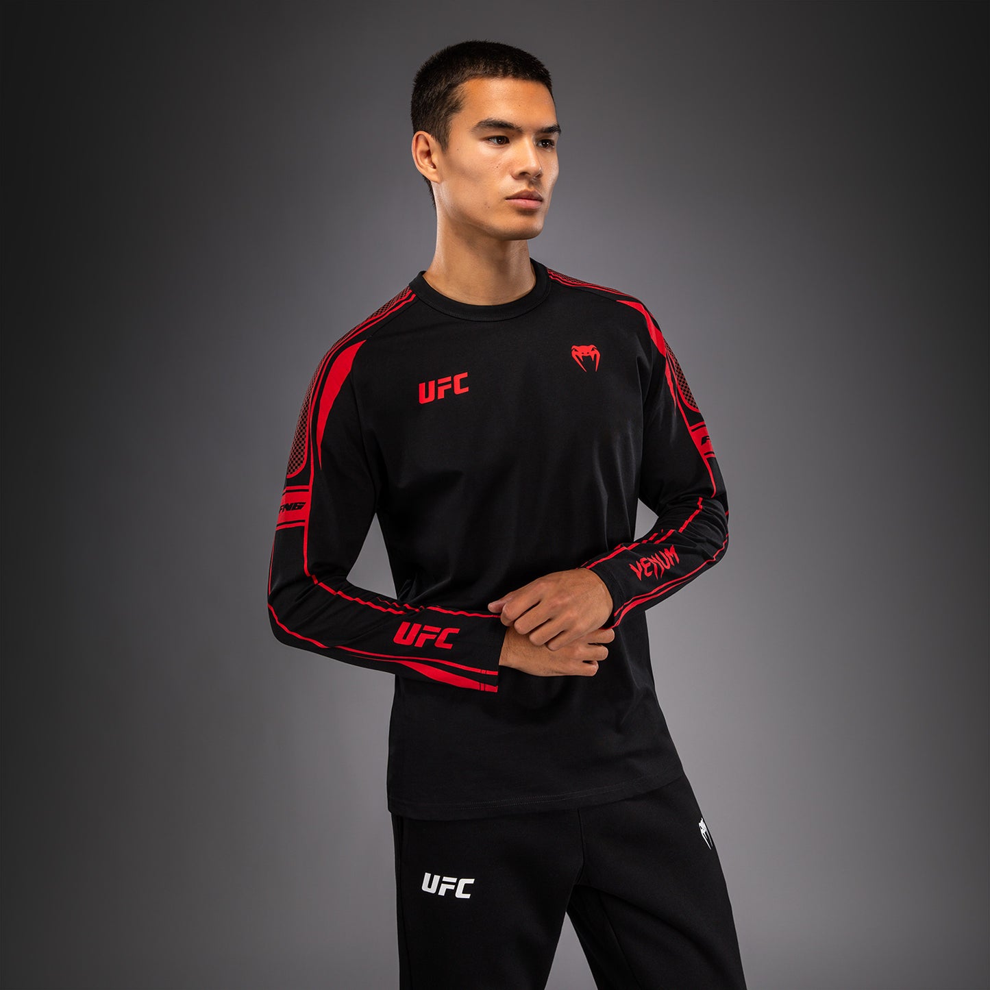 Venum UFC Unity by Venum Authentic Fight Week Men's Long Sleeve T-Shirt - Black