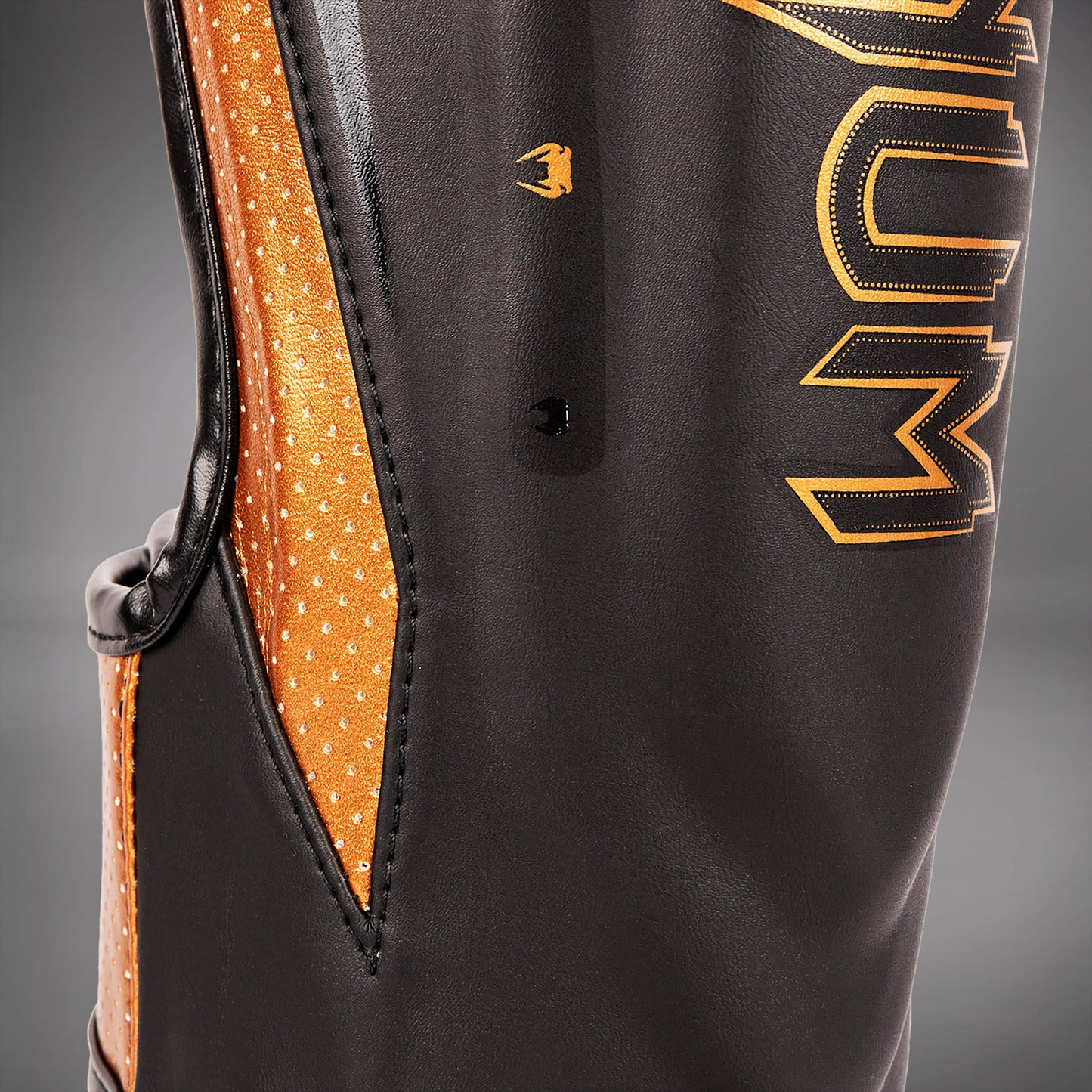 Venum Elite Evo Shinguards - Black/Bronze