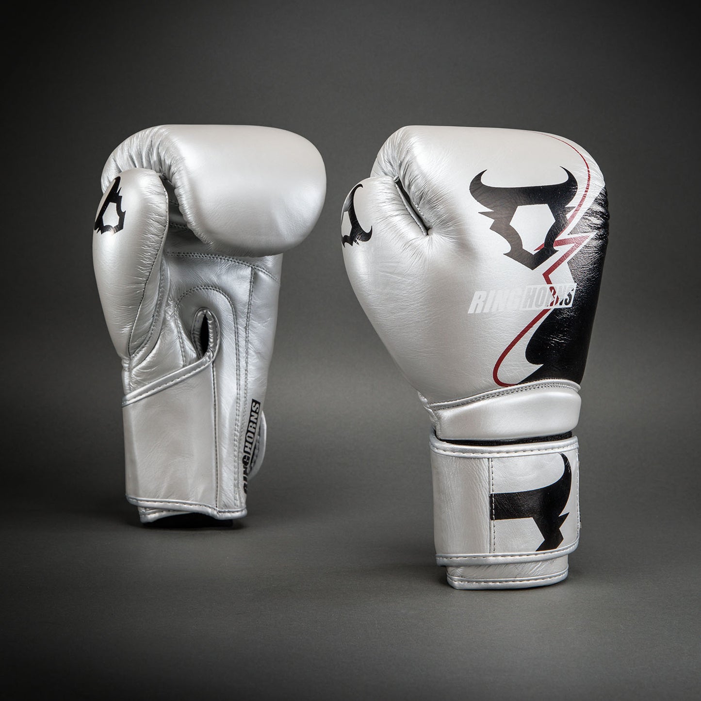Venum Ringhorns Charger Boxing Gloves - Silver/Black