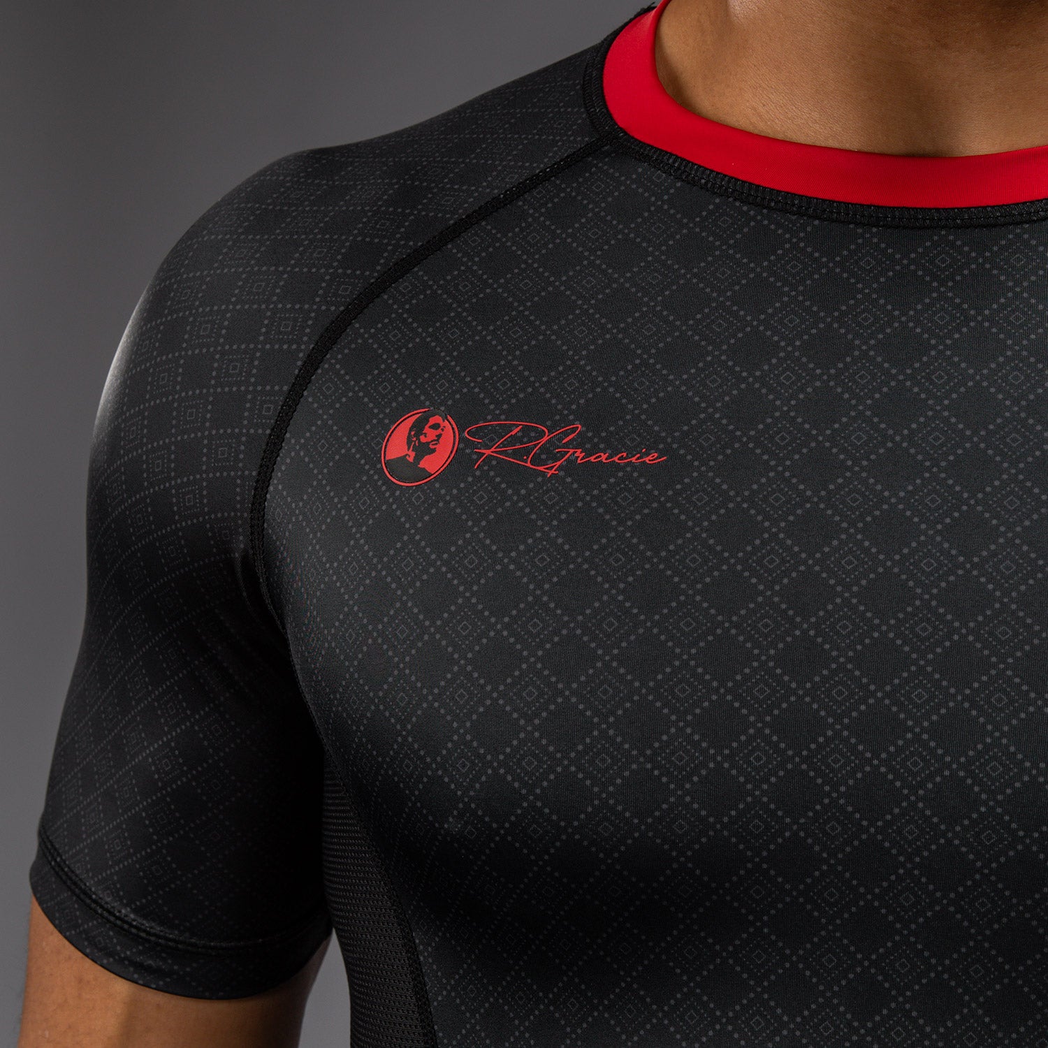 Venum x Roger Gracie Signature 半袖ラッシュガード - ブラック