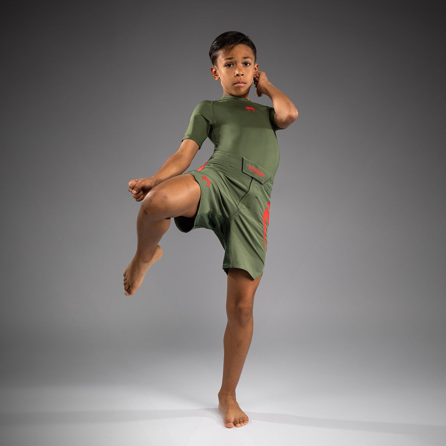 Venum Light Kids Fightshorts - Army Green/Orange