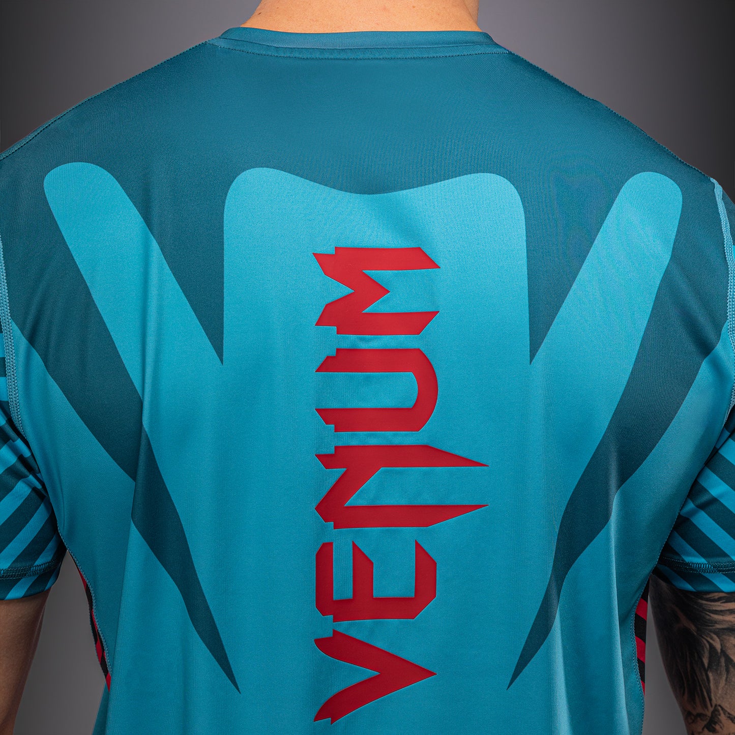 Venum Attack 90 Dry-Tech T-Shirt - Turquoise/Red