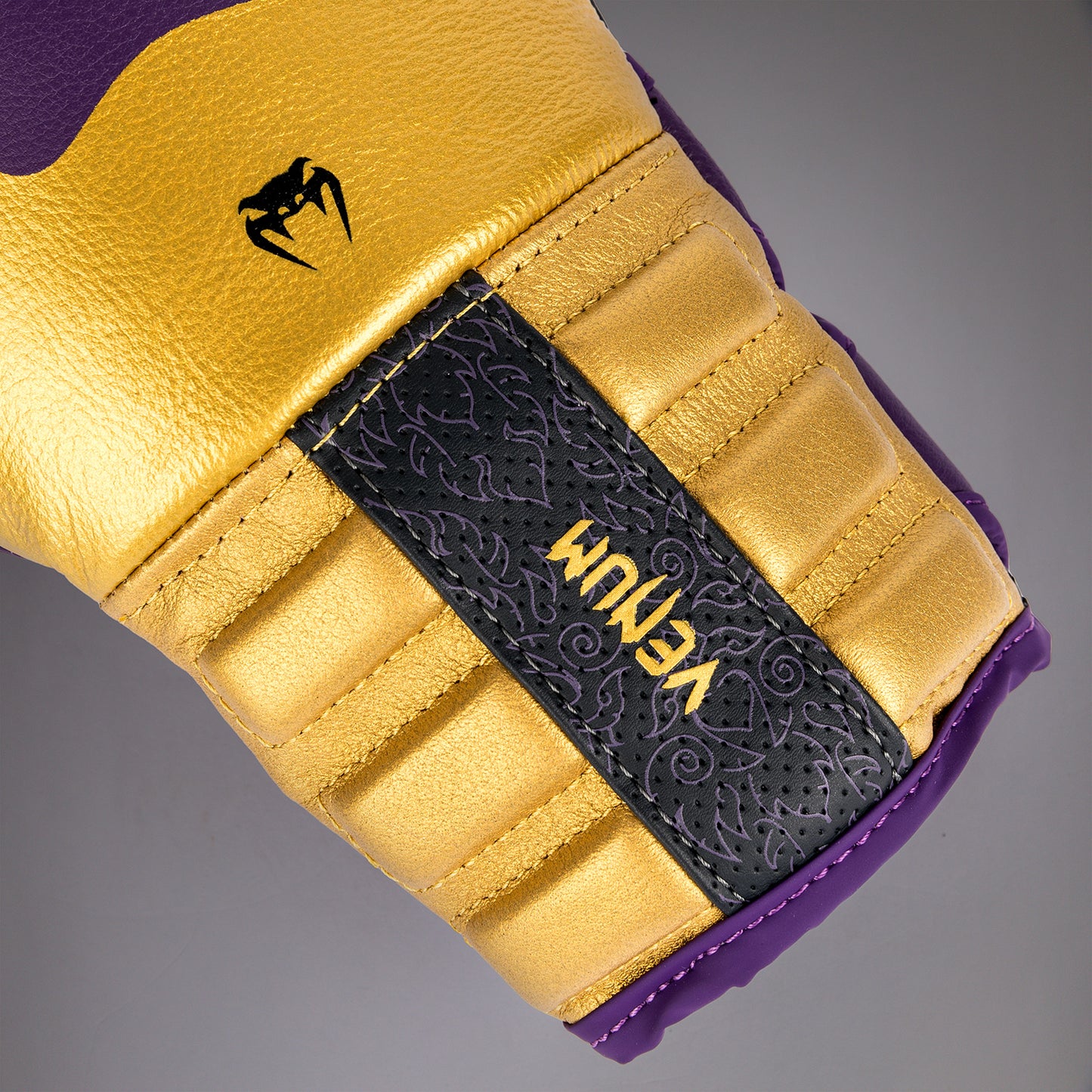 Venum Reverso Boxing Gloves - Dark Purple/ Gold