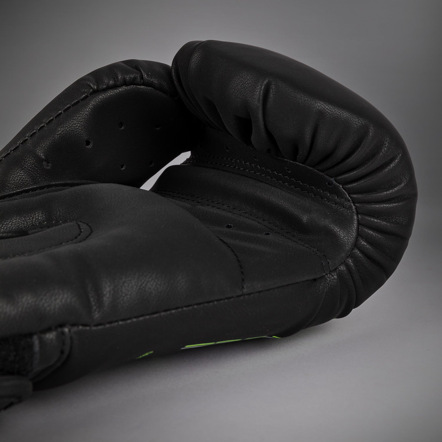 Venum Training Camp 4.0 Boxing Gloves - Black/Neon Green - Venum Asia