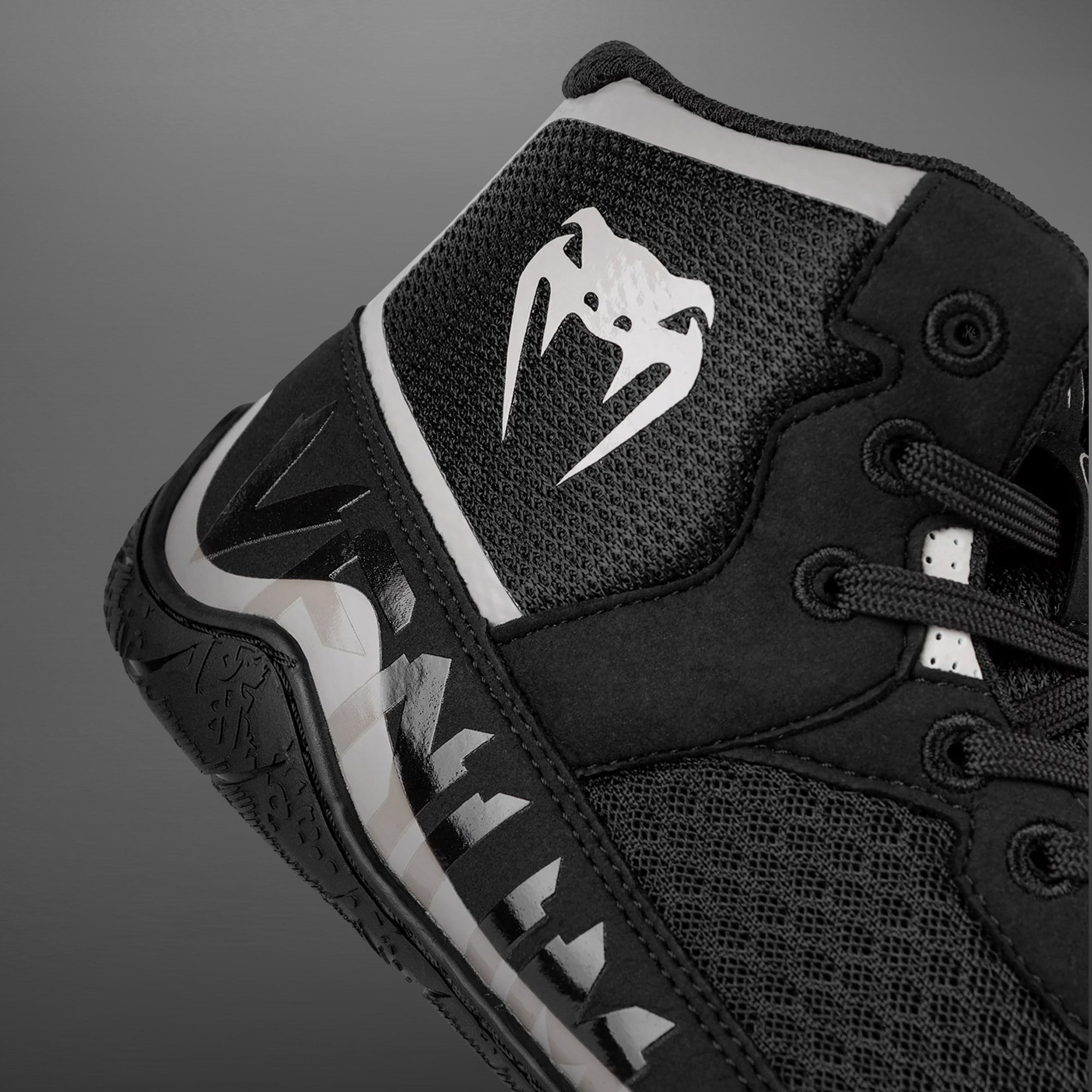 Venum Elite Wrestling Shoes - Black/Sand - Venum Asia