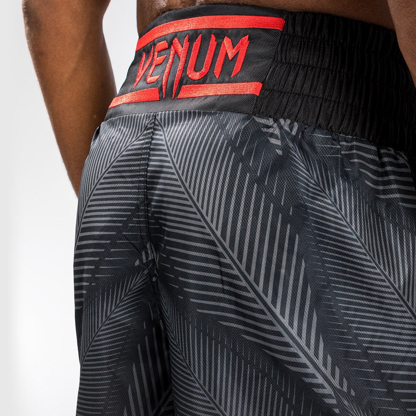 Venum Phantom Boxing Shorts - Black/Red