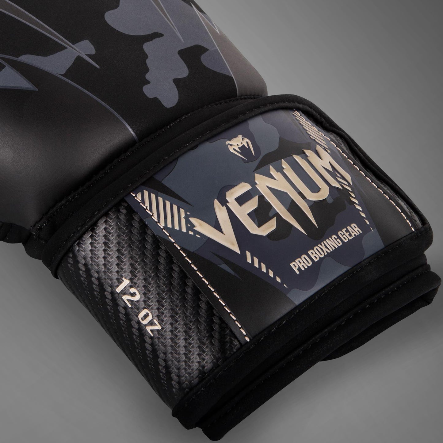 Venum Impact Boxing Gloves - Dark Camo/Sand