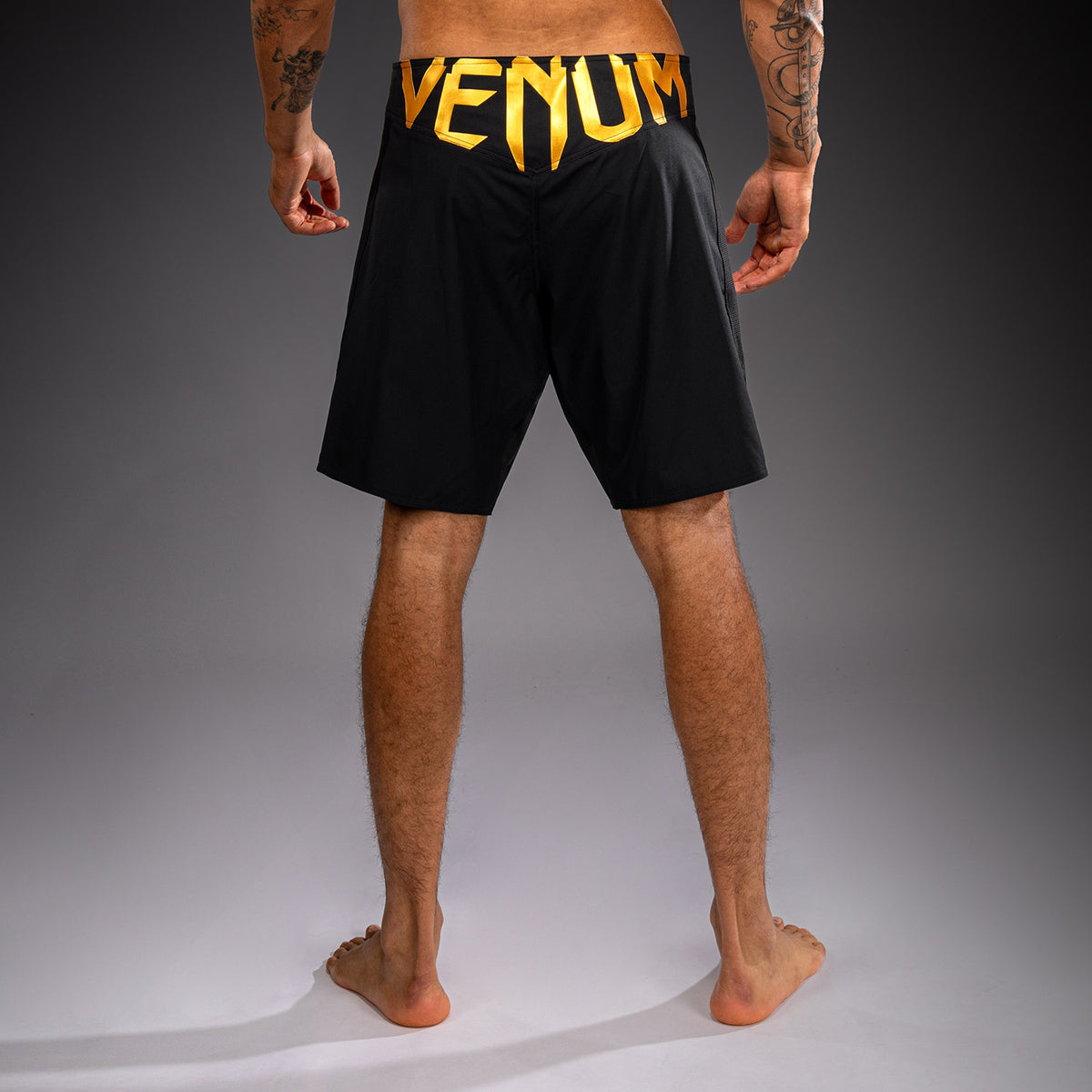 Venum Attack Fightshorts - Black/Gold
