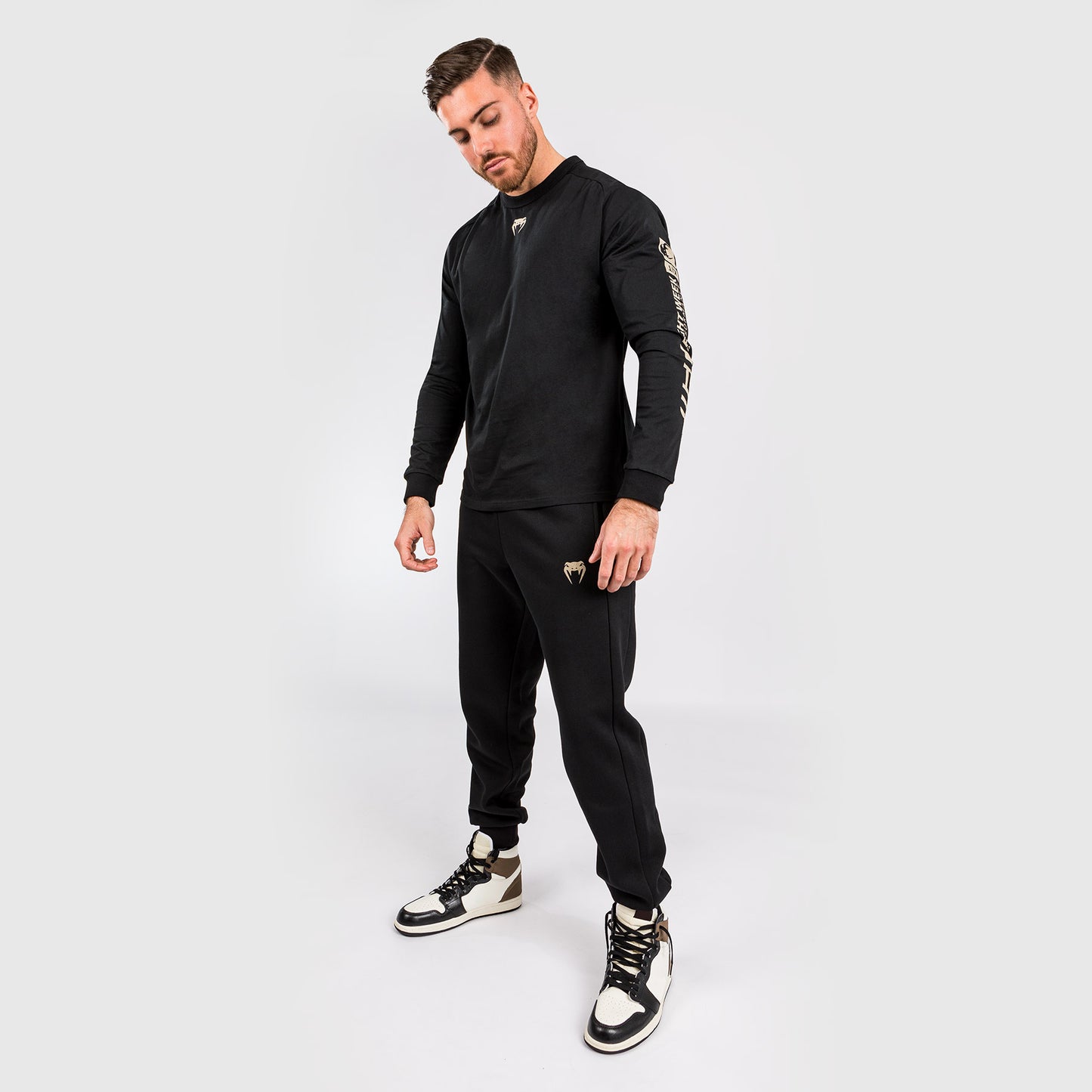UFC Adrenaline by Venum Fight Week Men’s Long-sleeve T-shirt - Black