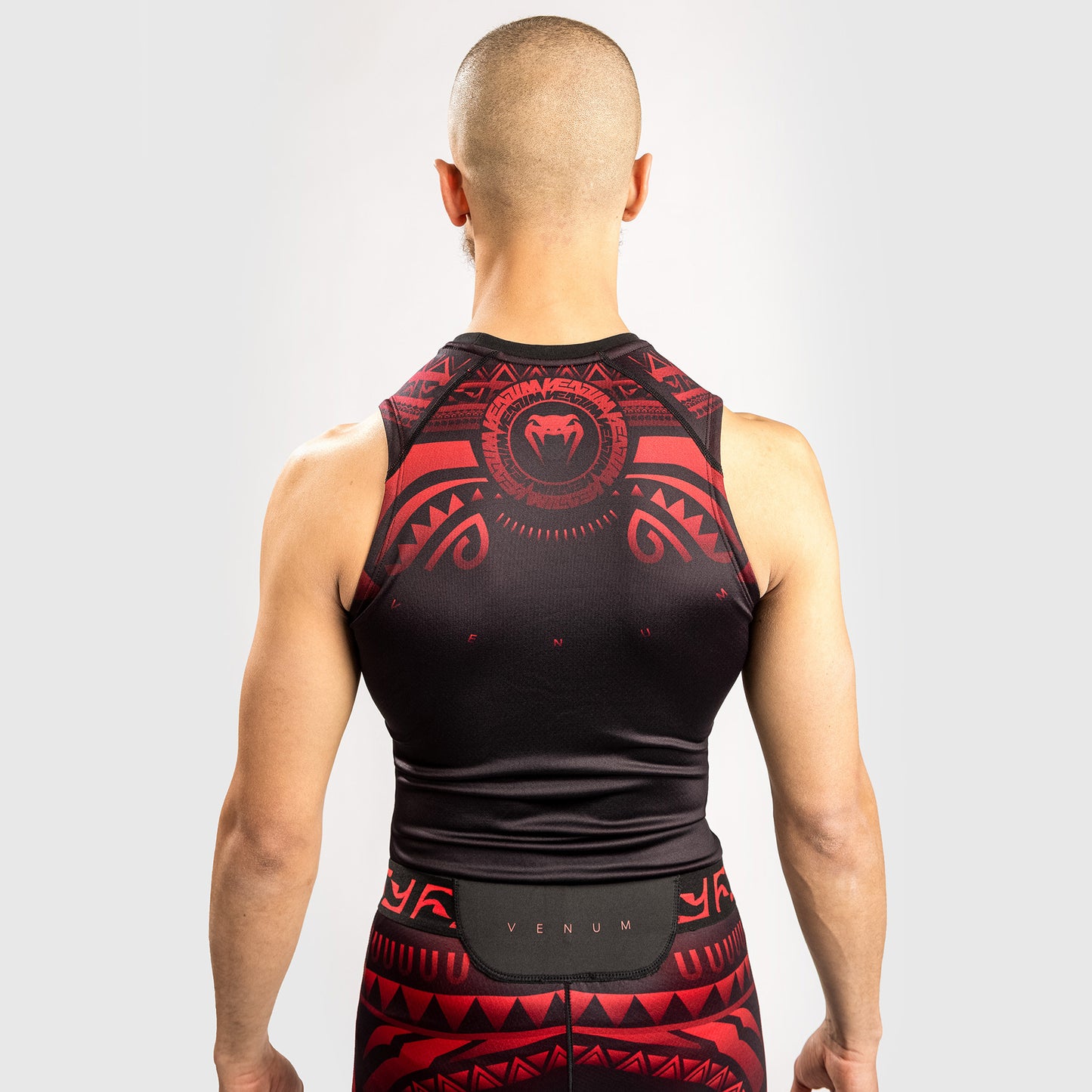 Venum Nakahi Rashguard - Sleeveless - Black/Red