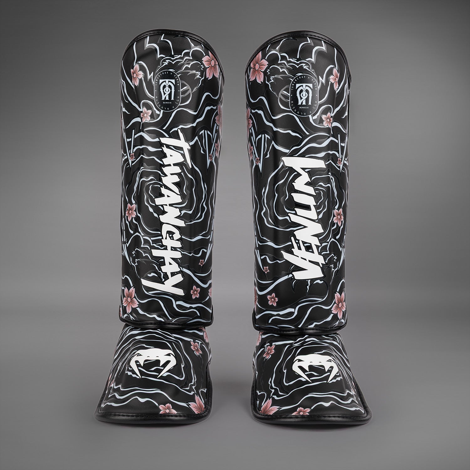 Venum x Tawanchay Shinguards Black/White - Venum Asia