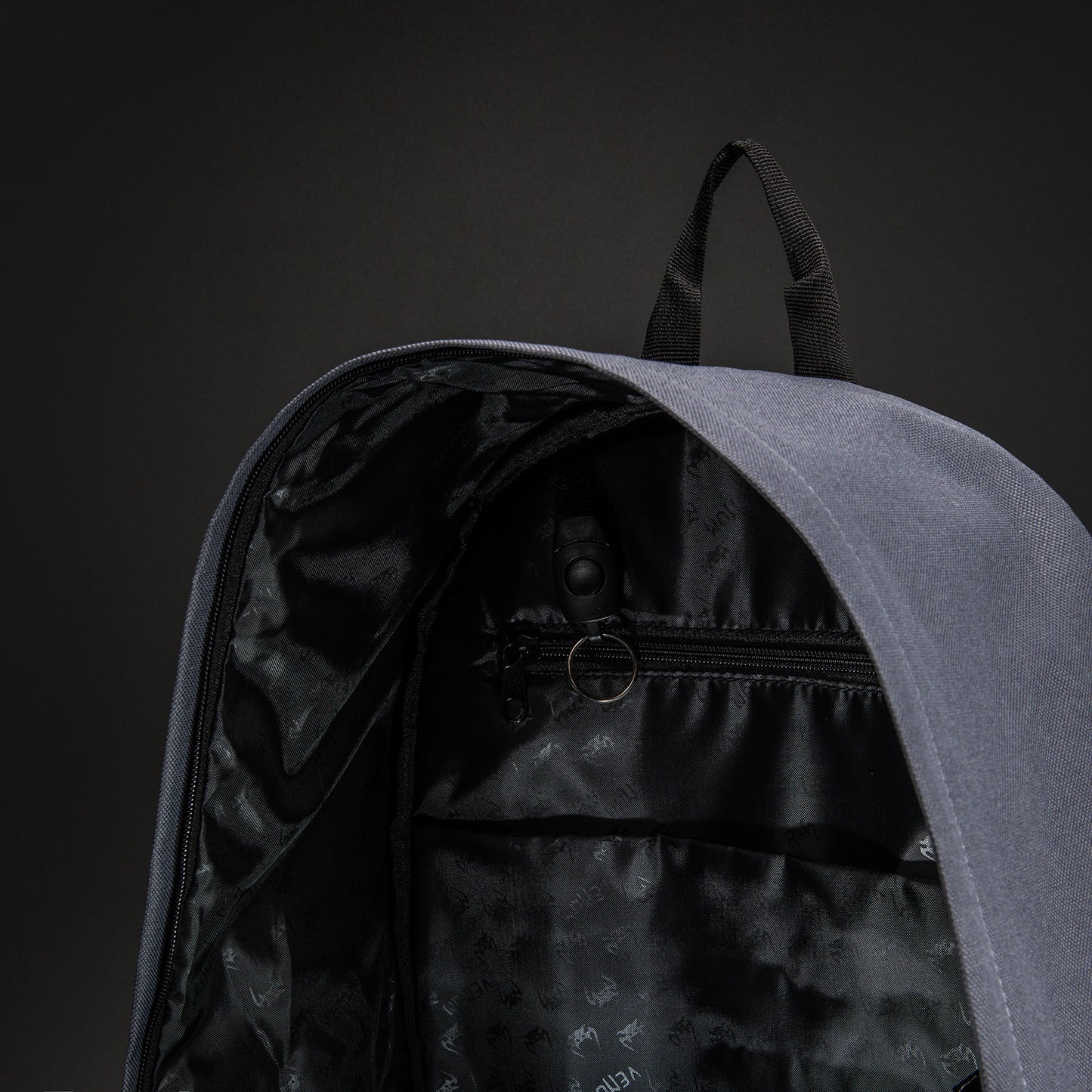 Venum Essential Sports Bags (24L) - Grey/Black