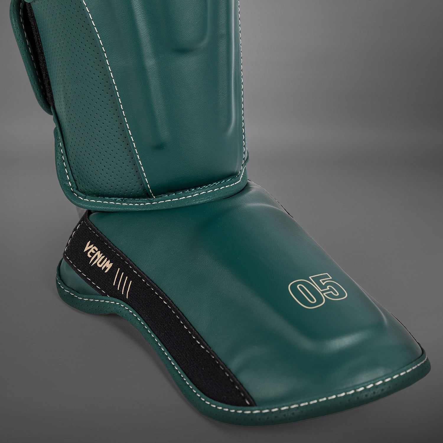 Venum Impact Evo Shin Guards - Emerald Green - Venum Asia