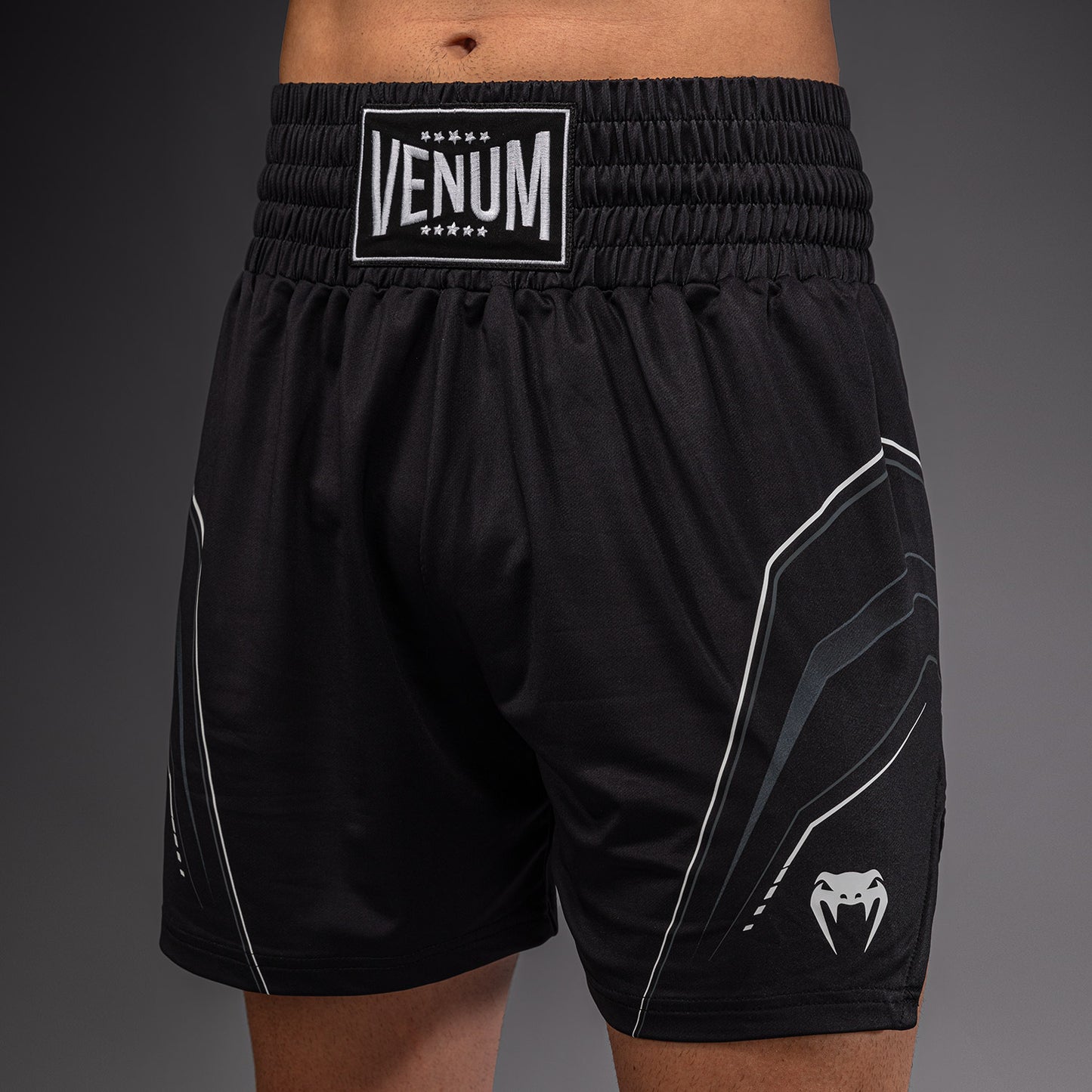 Venum Streamline Boxing Shorts - Black/White