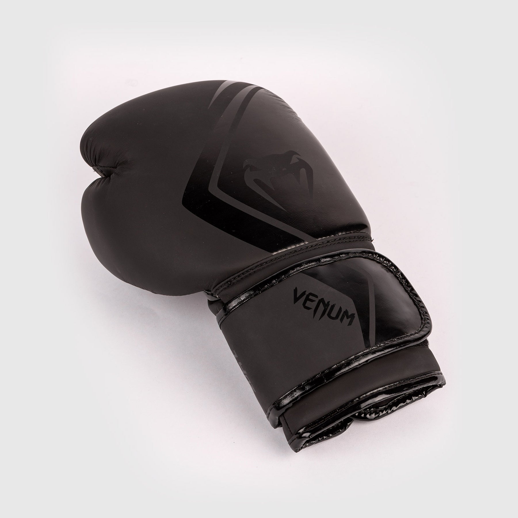 Venum Boxing Gloves Contender 2.0 - Black/Black - Venum Asia