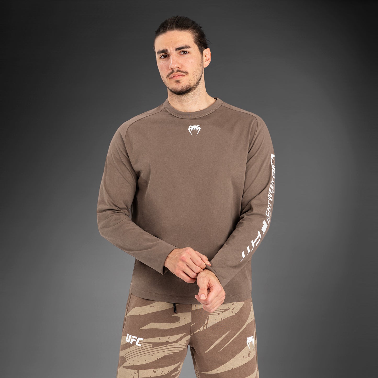 UFC Adrenaline by Venum Fight Week Men’s Long Sleeve T-Shirt - Bronze