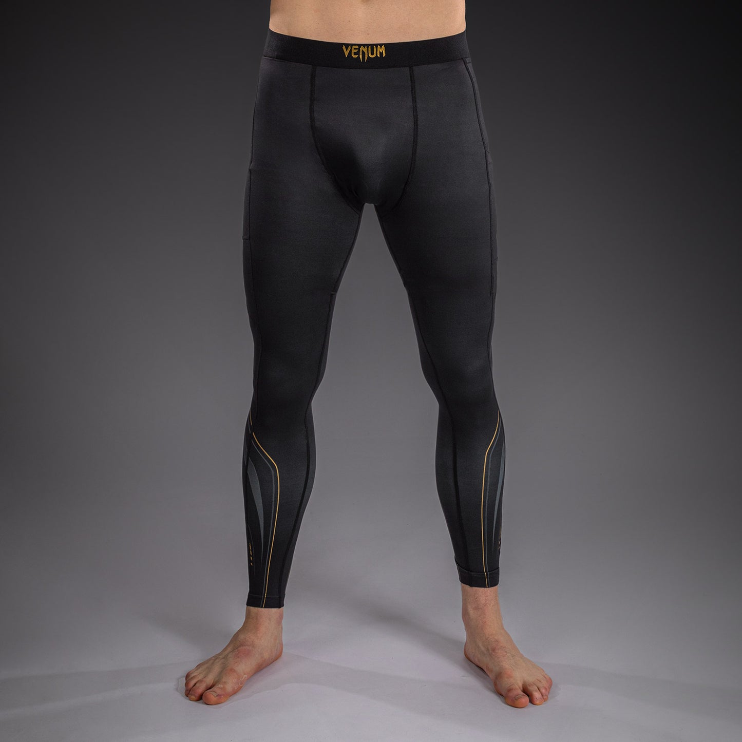 Venum Streamline Spats - Black/Gold