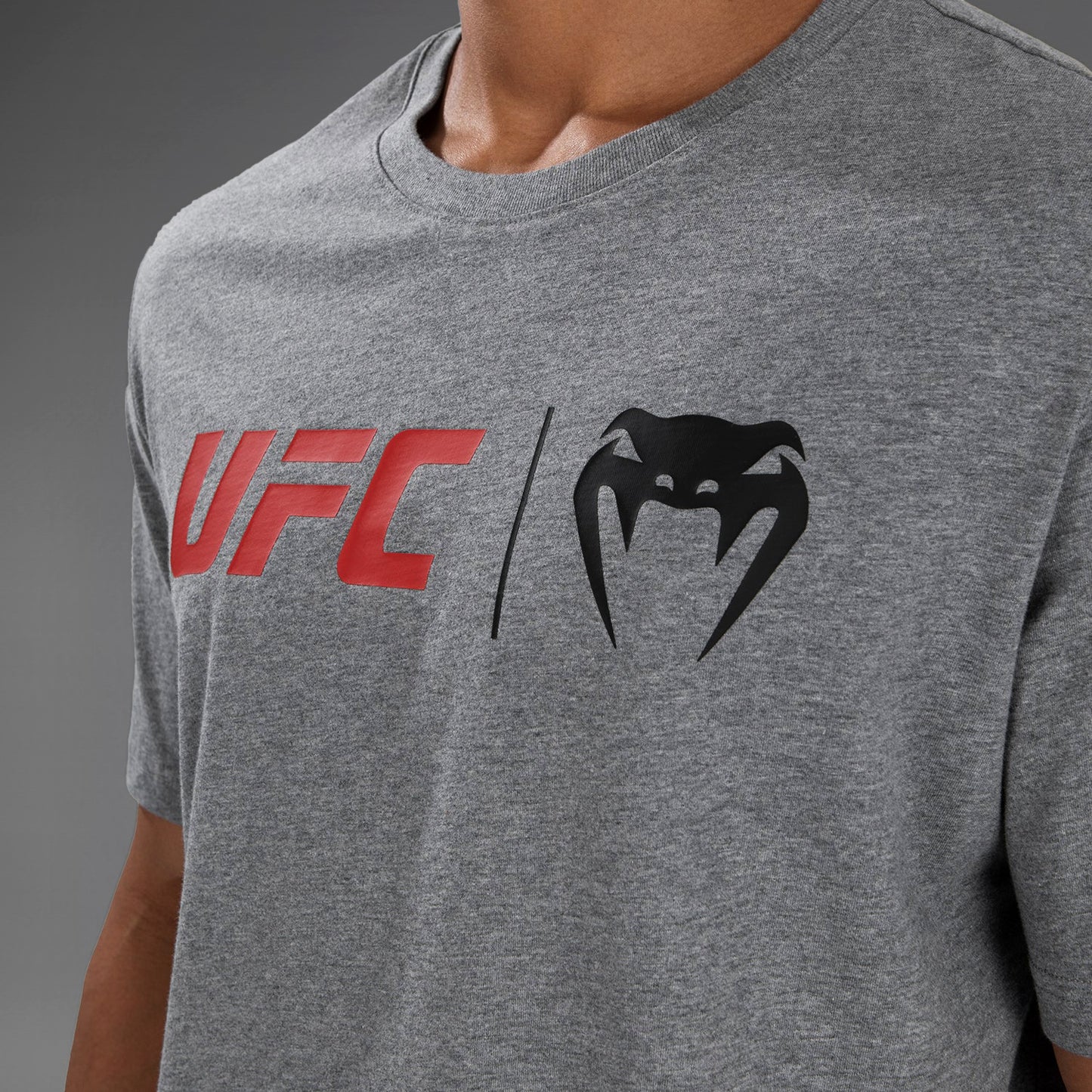 UFC Venum Classic T-Shirt - Grey/Red