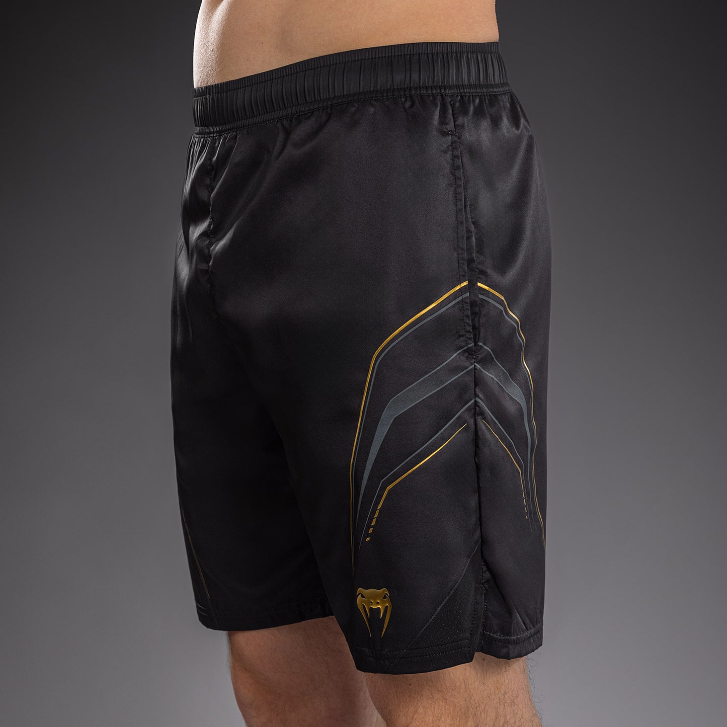 Venum Streamline Training Shorts - Black/Gold