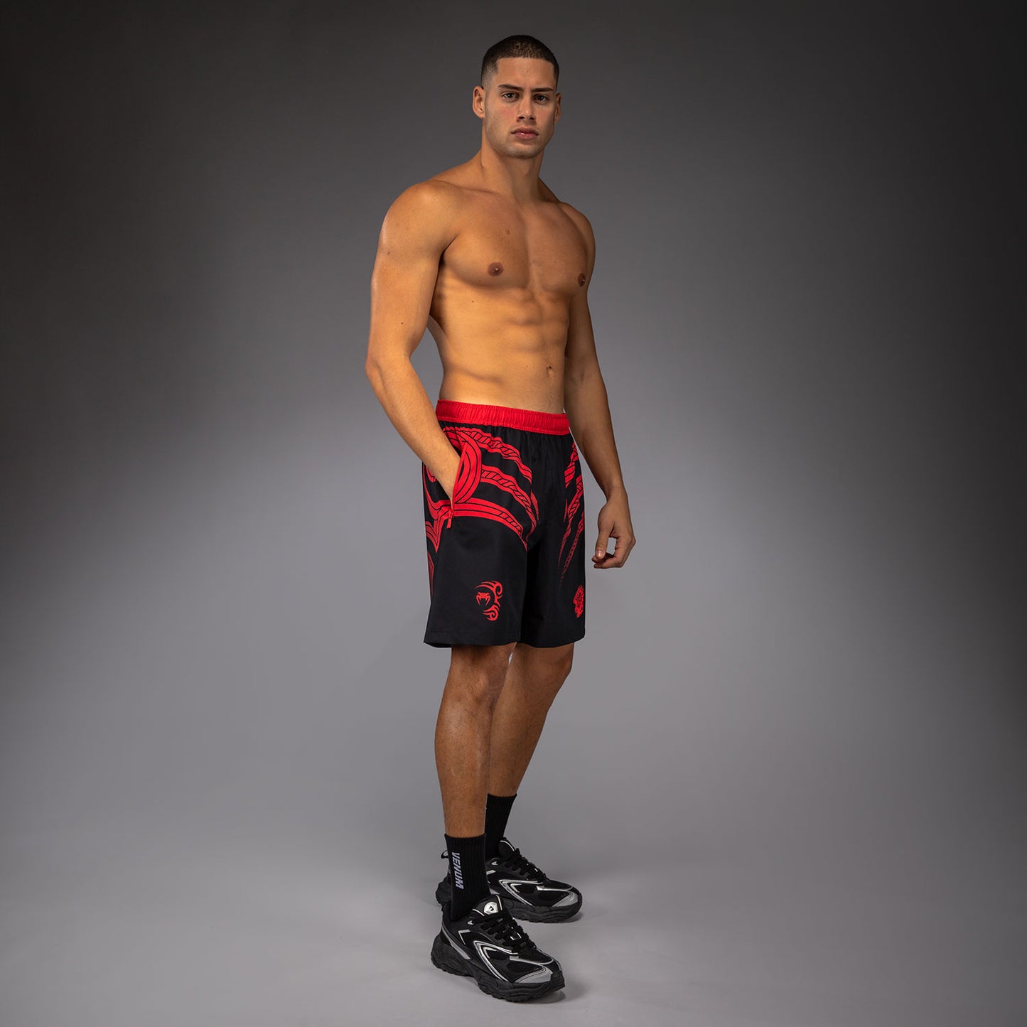 Venum x Mike Tyson Tiger Training Shorts - Deep Black/Intense Red